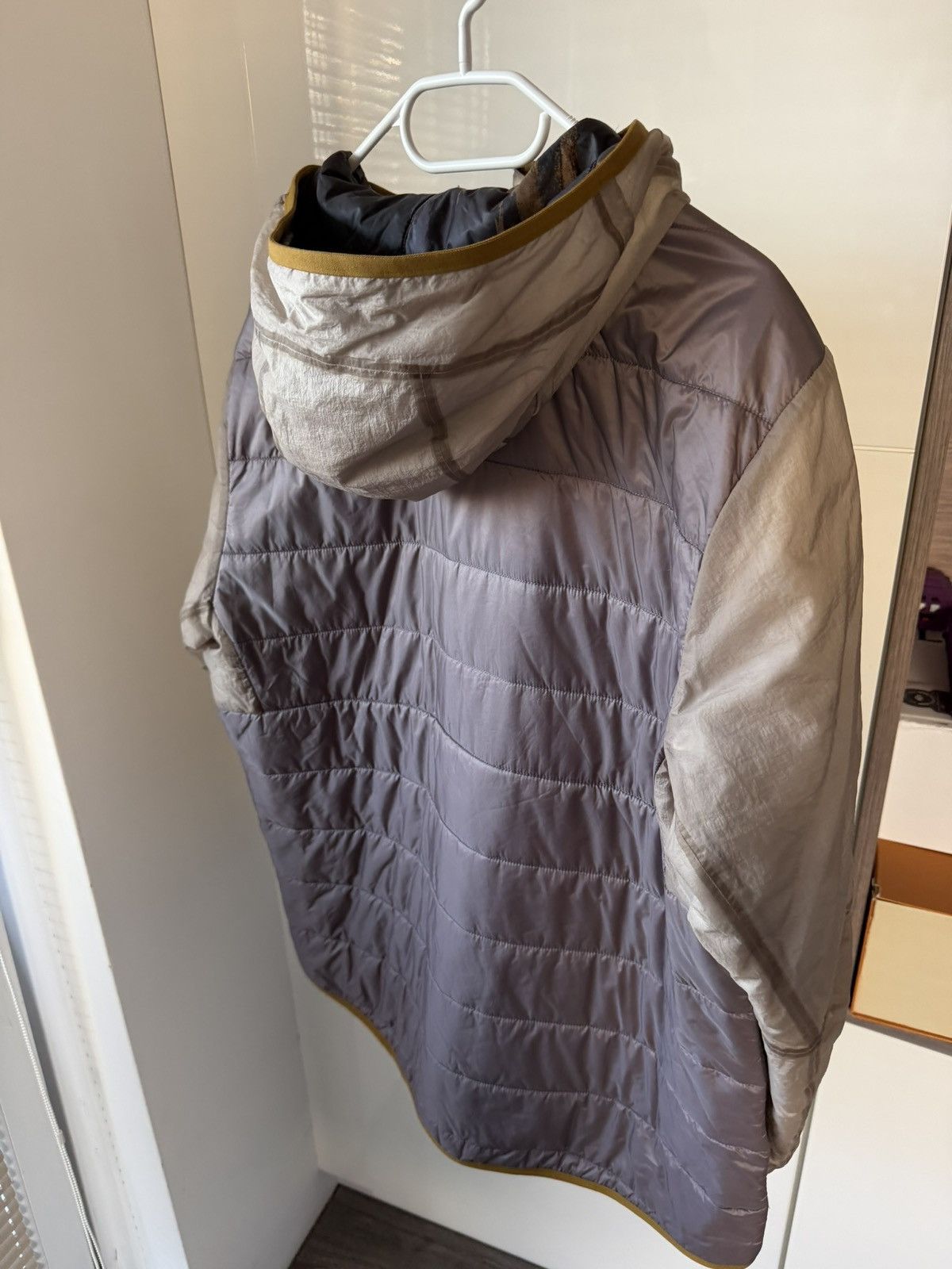 Lululemon × Robert Geller Avant Garde Reversible Lululemon x Rober Geller Primaloft Size US L / EU 52-54 / 3 - 2 Thumbnail