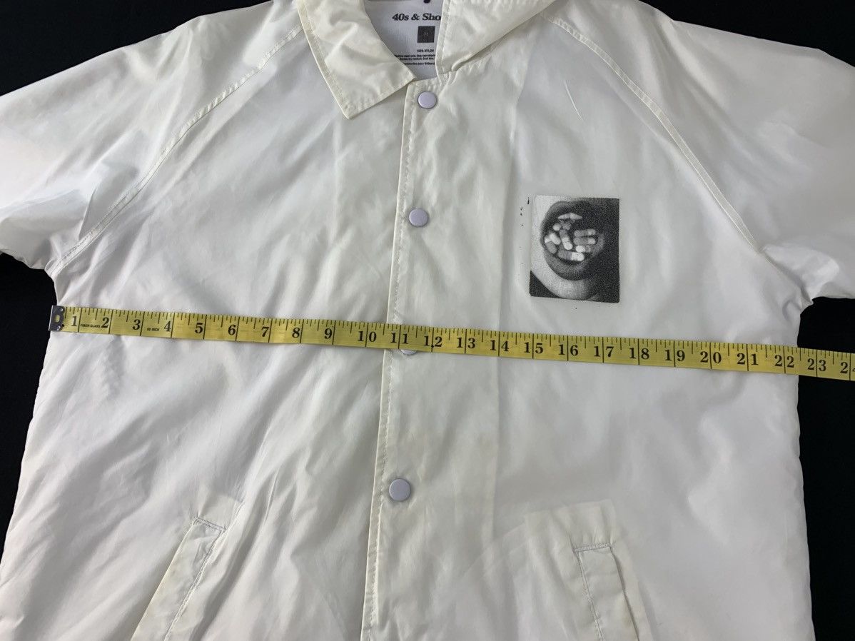 40's & Shorties 90s 40s & Shorties Box Pills Logo White Coaches Windbreakers Size US M / EU 48-50 / 2 - 10 Thumbnail