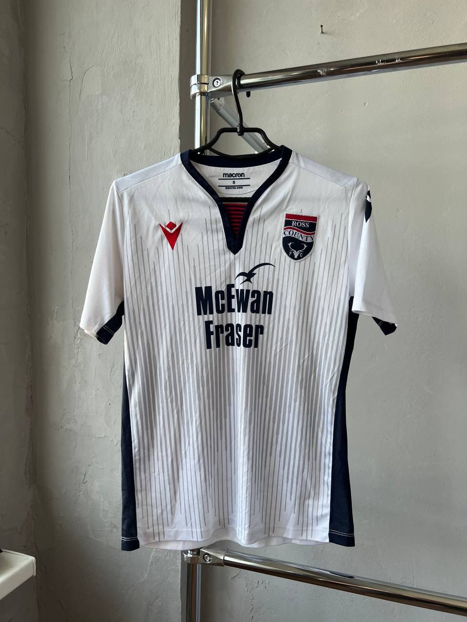 Macron 2019/20 ROSS COUNTY AWAY SOCCER JERSEY FOOTBALL SHIRT MACRON Size US S / EU 44-46 / 1 - 2 Thumbnail