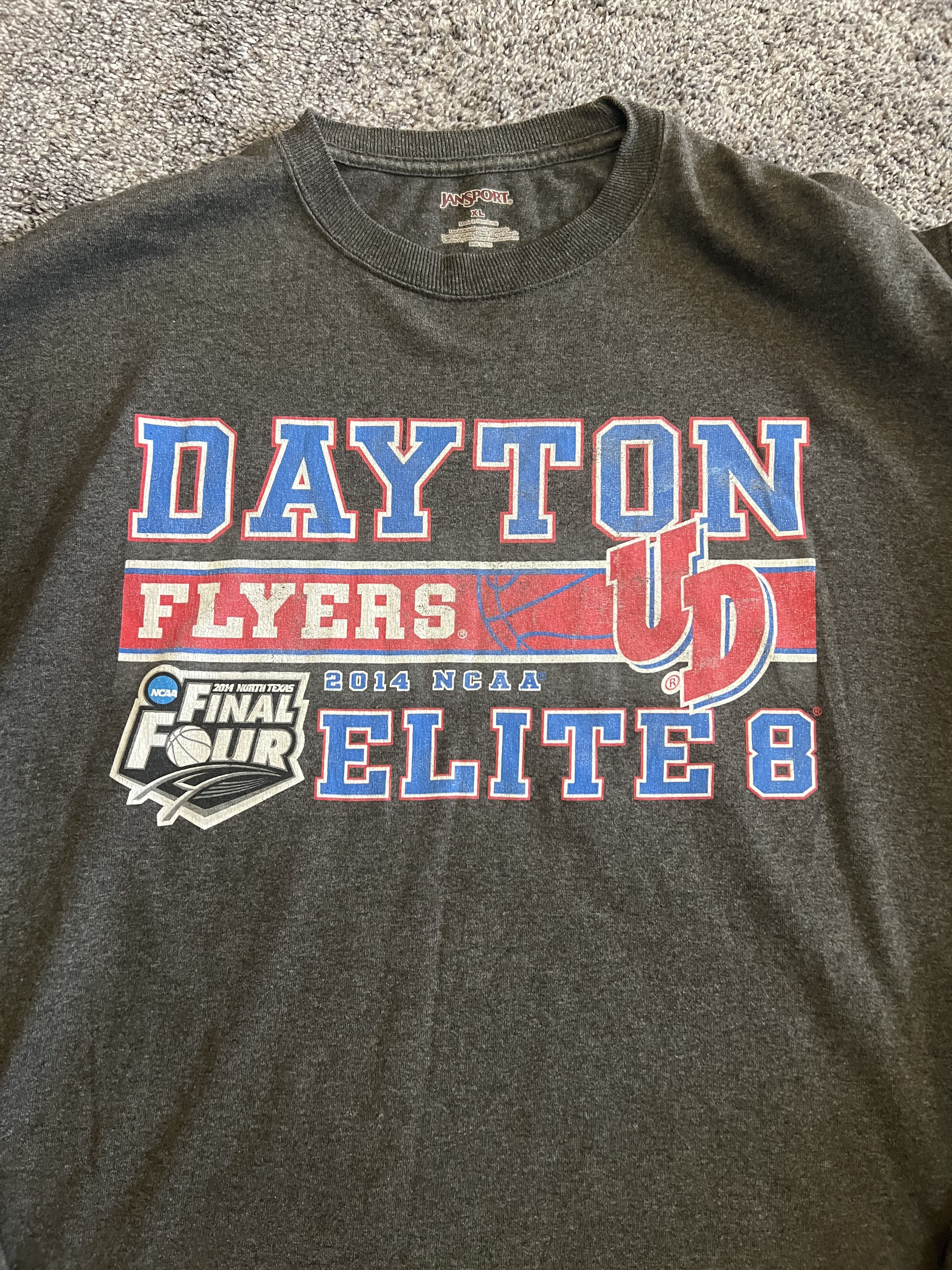 Jansport NCAA Vintage 2014 University of Dayton Flyers March Madness Size US XL / EU 56 / 4 - 2 Thumbnail