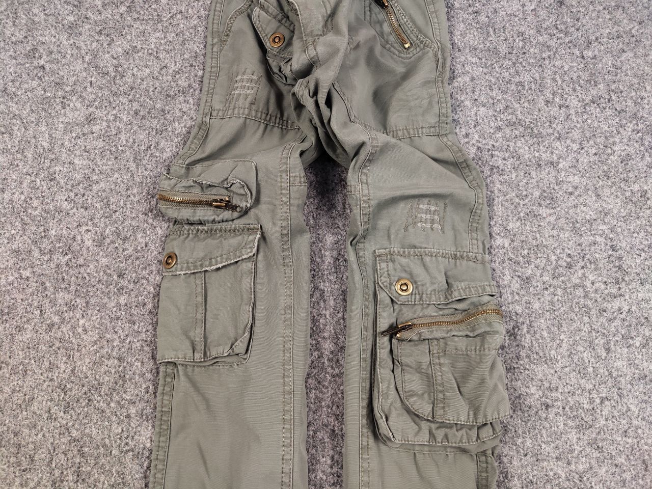 Japanese Brand Vintage 90's Japanese Style Baggy Cargo Military Wmns Pants Size 28" / US 6 / IT 42 - 4 Thumbnail