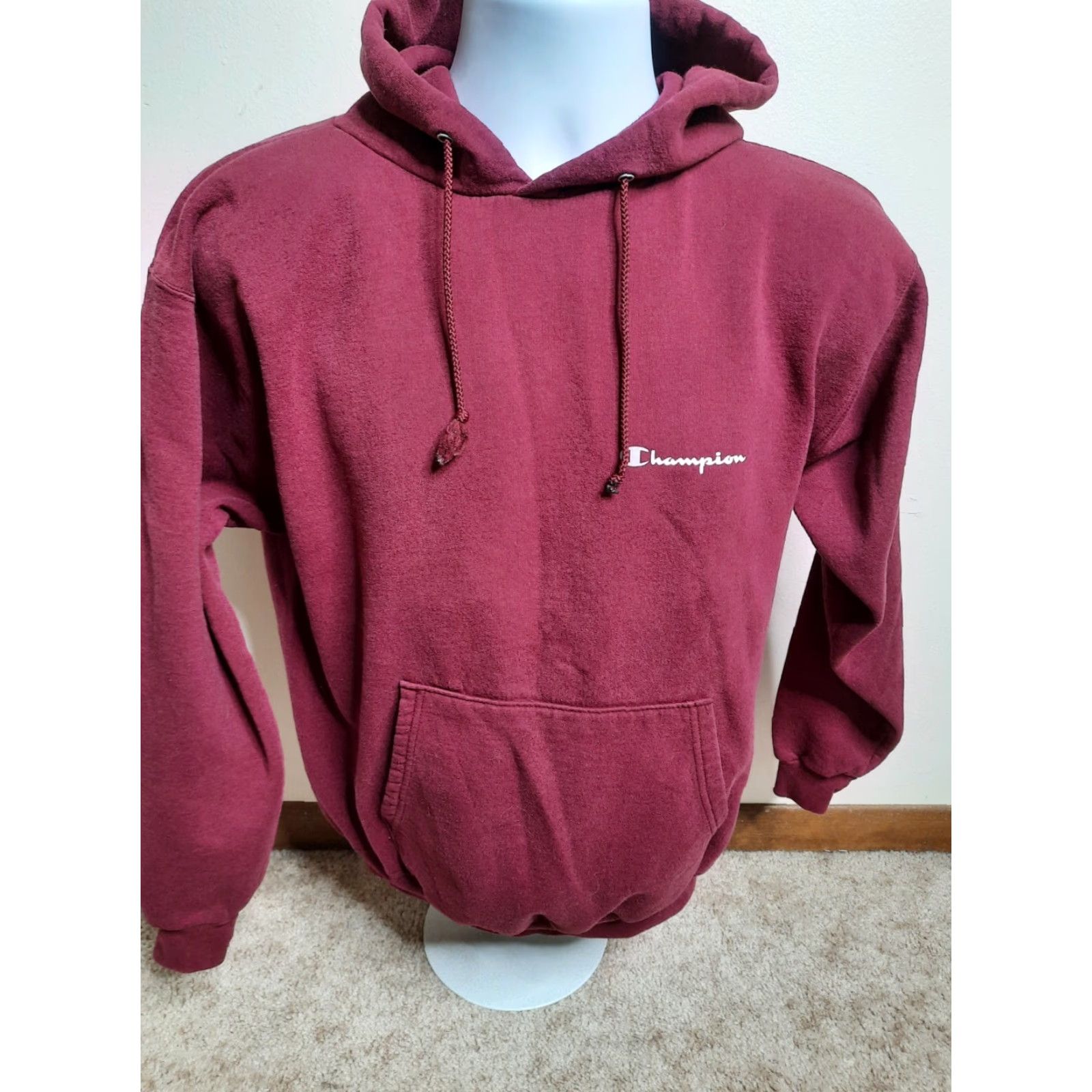 Champion VINTAGE Champion Hoodie Sweatshirt Red Spell Out Red Maroon Size Medium Womens Size M / US 6-8 / IT 42-44 - 5 Thumbnail