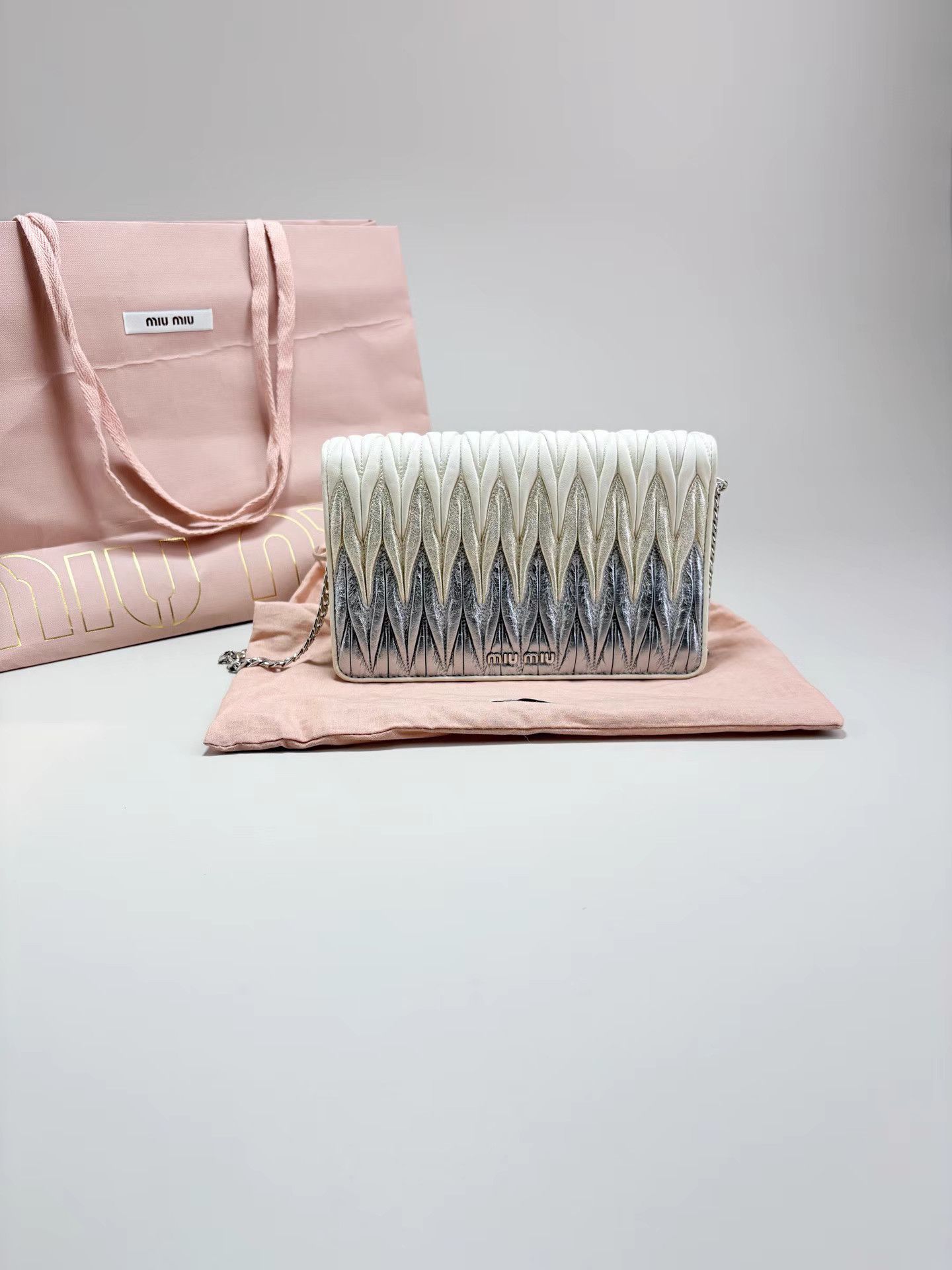Miu Miu MIUMIU Lambskin Pleated Crossbody & Shoulder Bag Size ONE SIZE - 1 Thumbnail