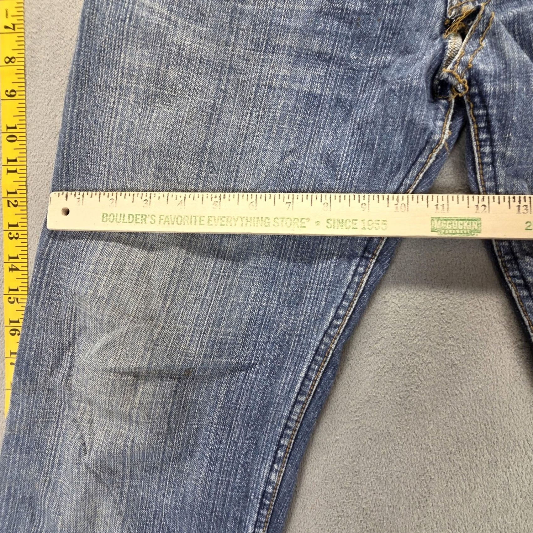 Levi's Levis 501 Jeans Mens Straight Denim Blue Medium Wash 32x30 Classic Fit Pockets Button Vintage No Size US 32 / EU 48 - 6 Thumbnail