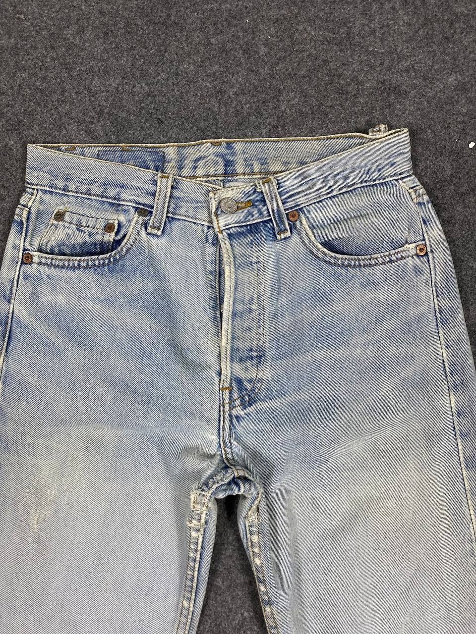 Levi's vintage 90s levis 501 stained light blue denim Size US 29 - 11 Thumbnail
