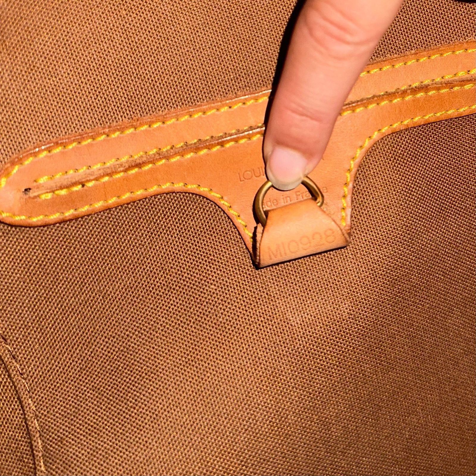 Louis Vuitton Vintage Louis Vuitton 1998 Monogram Ellipse MM Bag Size ONE SIZE - 17 Thumbnail
