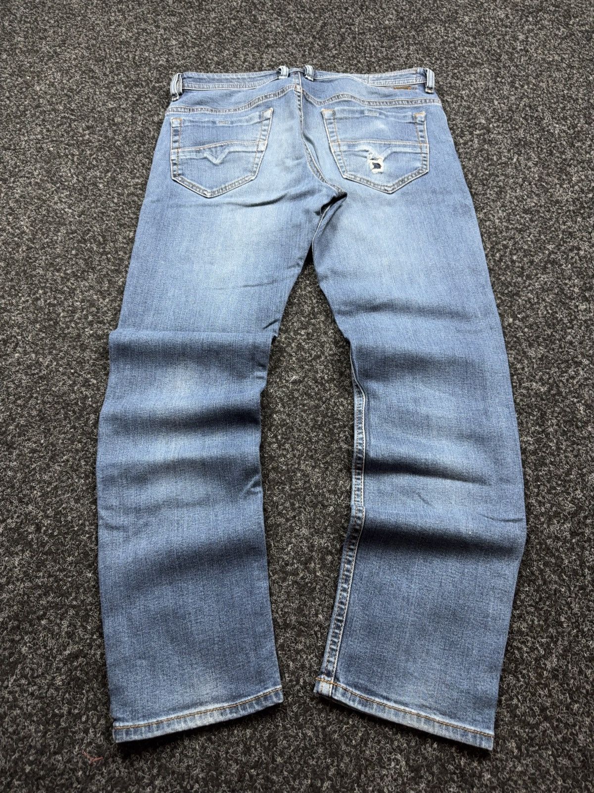 Diesel 00s Luxury Y2K Diesel Thommer Slim Skinny Distressed Jeans Size US 33 - 9 Thumbnail