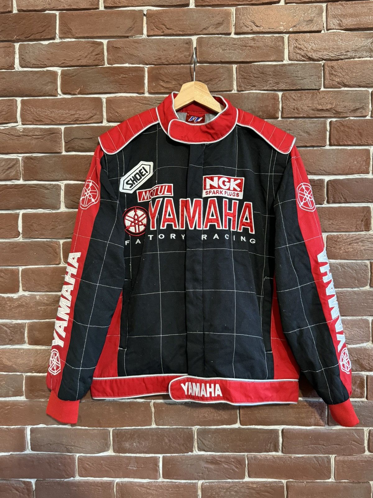 Vintage Vintage Yamaha Racing Bomber Jacket Hype Streetwear Black M Size US M / EU 48-50 / 2 - 1 Thumbnail