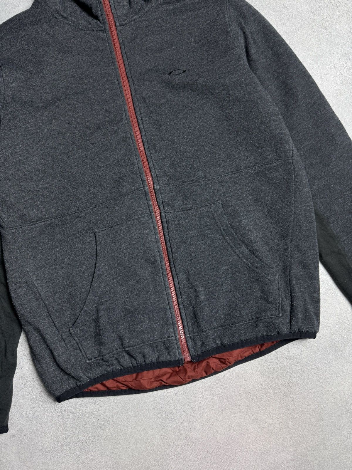 Oakley Oakley Small Logo Reversible Puffer Jacket Zip Hoodie Size US S / EU 44-46 / 1 - 11 Thumbnail