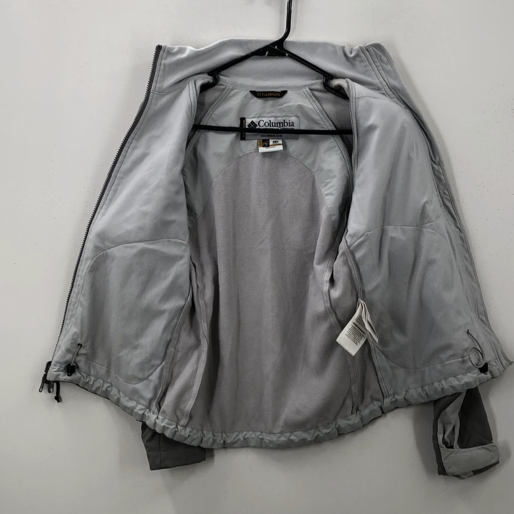 Vintage Columbia Windbreaker Jacket Womens Gray Long Sleeve Front Pockets XS Regular Winter Casual Outdoor Zip Pocketed Front Pockets Grey Size XS / US 0-2 / IT 36-38 - 5 Thumbnail