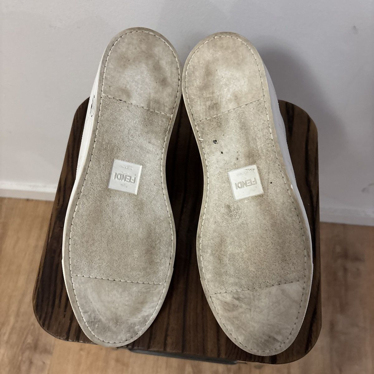 Fendi Fendi white leather low-top slip-on sneakers Size 10 US Size US 10 / EU 43 - 6 Thumbnail