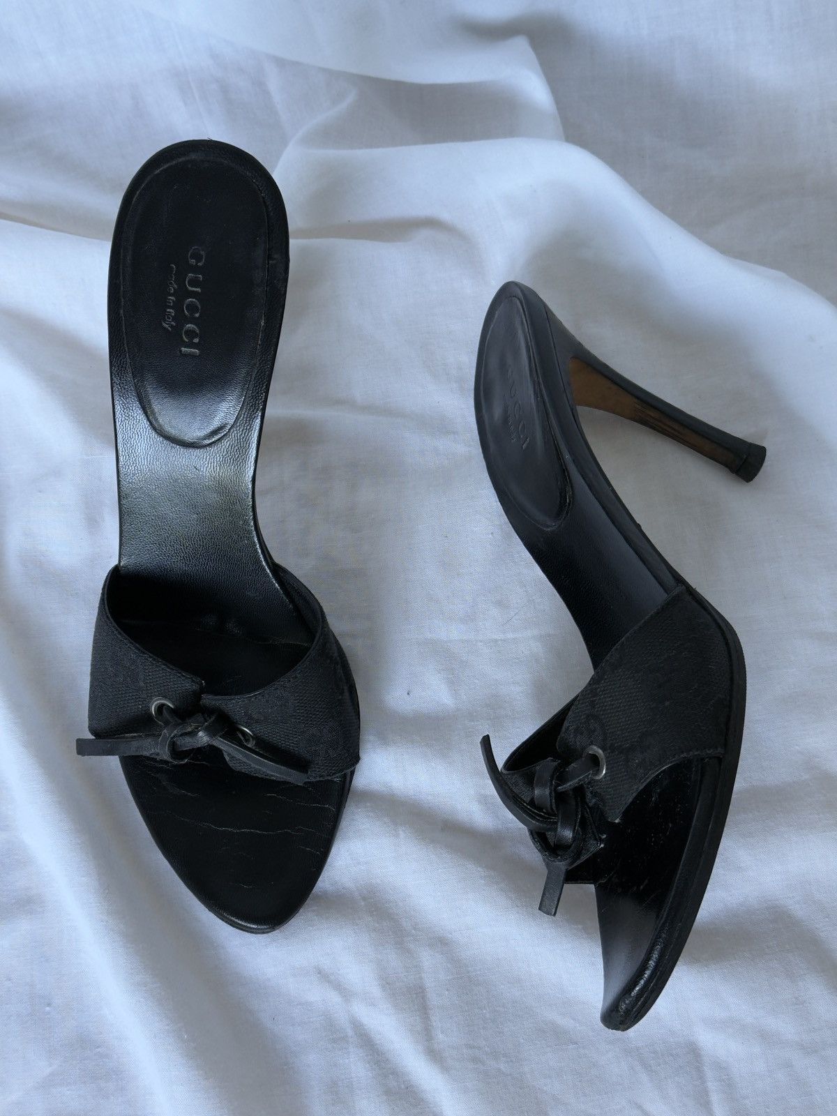 Gucci Gucci Black Canvas Monogram GG Mules Heels Size US 5.5 / IT 35.5 - 1 Thumbnail