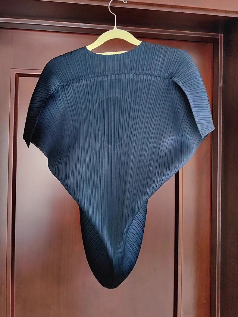 Issey Miyake Issey Miyake size:one size Navy blue space rock short-slee Size S / US 4 / IT 40 - 2 Thumbnail