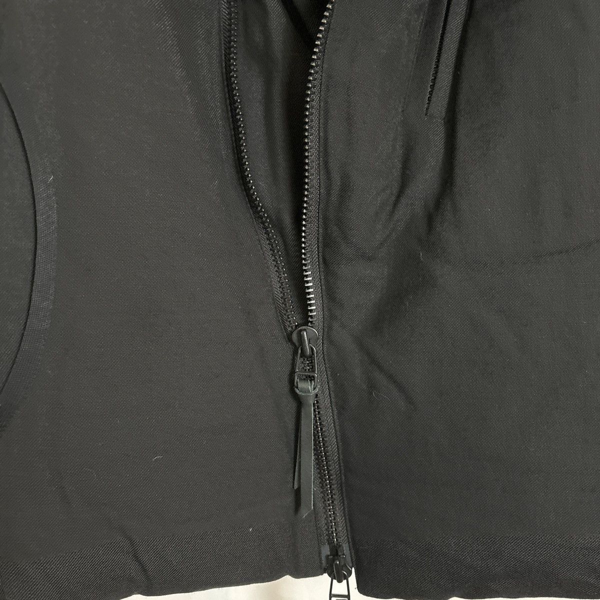 The Viridi-anne Black Cross-Zip Down Puffer Vest. Wool/Linen Small w/Tag Size US S / EU 44-46 / 1 - 3 Thumbnail