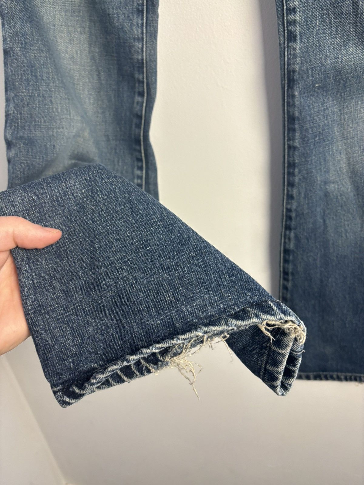 Japanese Brand Vintage Y2K Lowrise Flare Washed Jeans Size 28" / US 6 / IT 42 - 8 Thumbnail