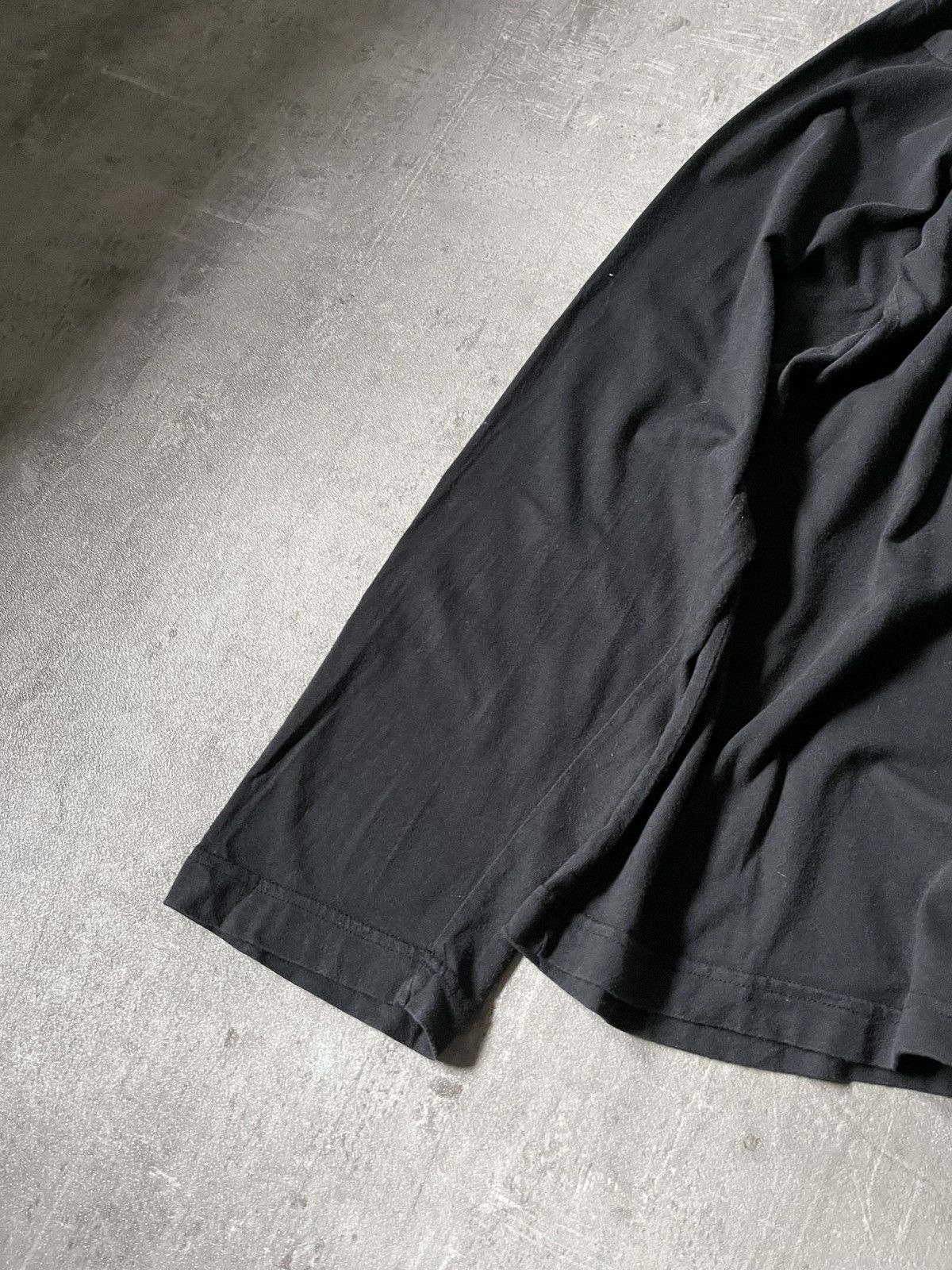Vetements Vetements Fall/Winter 2018 tour metal hoodie black Size US L / EU 52-54 / 3 - 3 Thumbnail