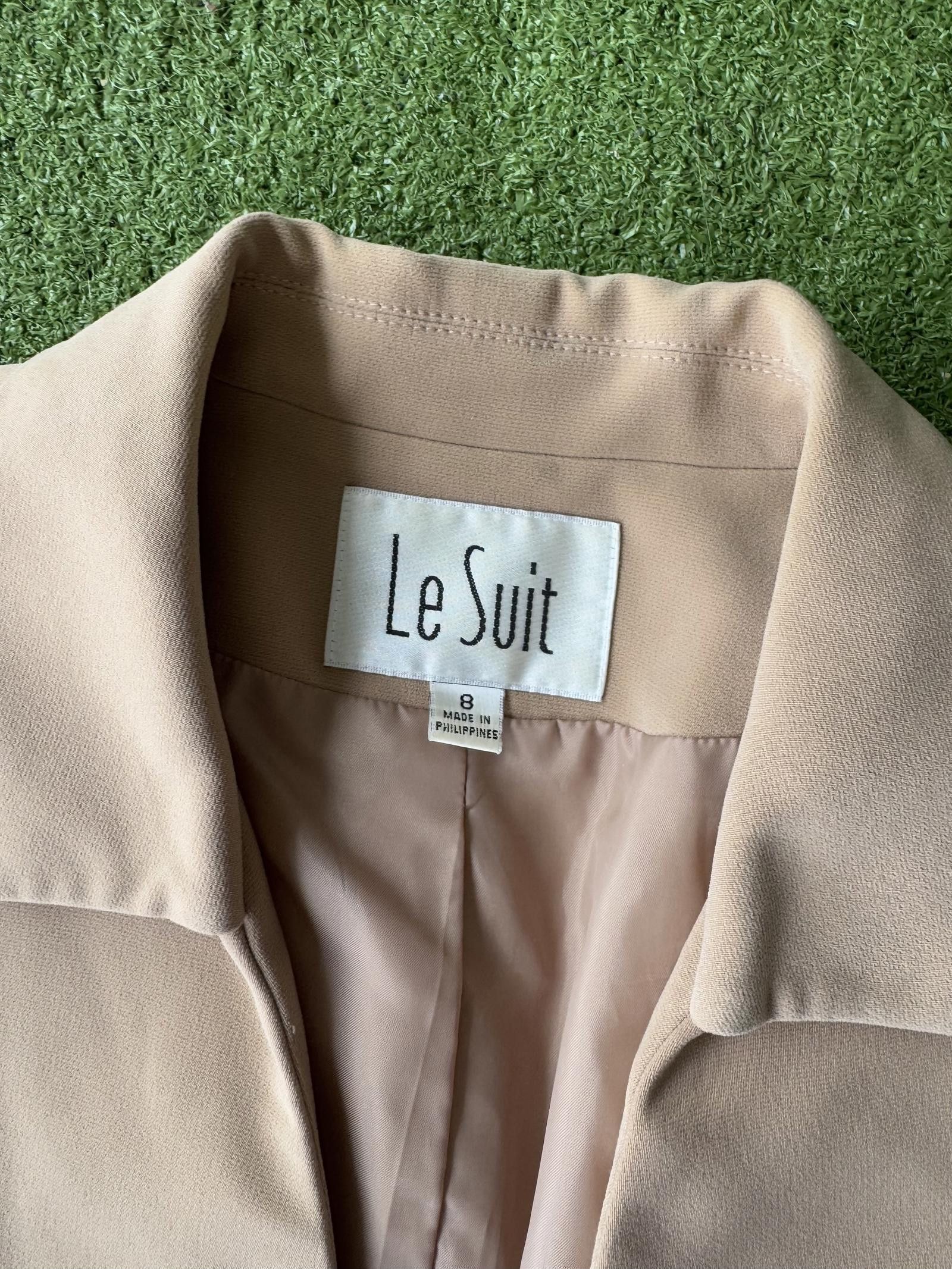 Subtle Le Nguyen Le Suit Elegant Beige Blazer Size ONE SIZE - 2 Thumbnail