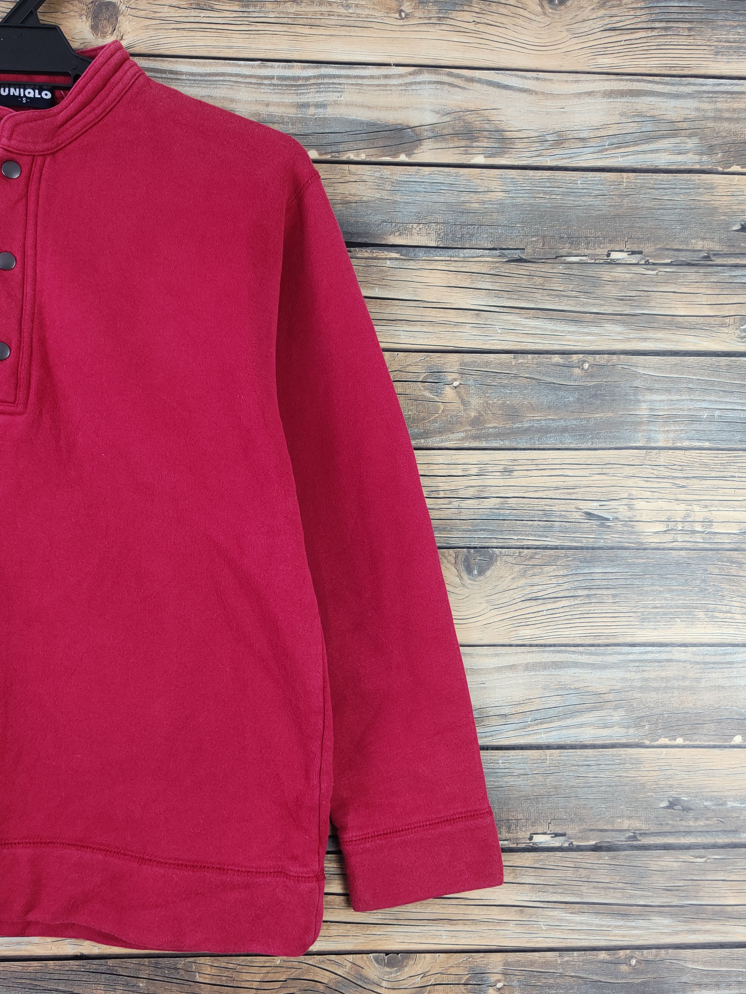 Japanese Brand × Vintage Uniqlo japan vintage Red Sweatshirts #W963 Size US S / EU 44-46 / 1 - 5 Thumbnail