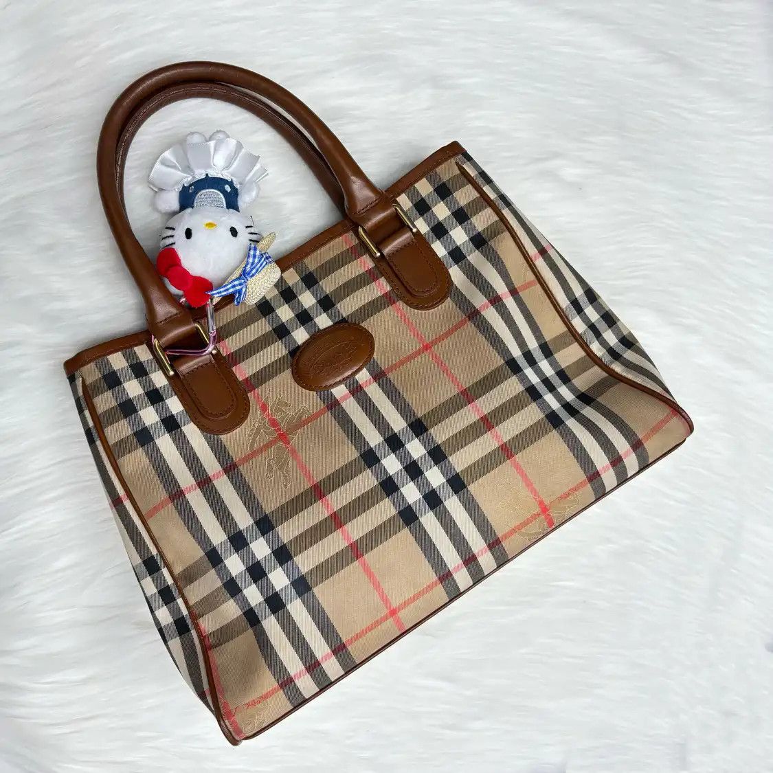 Burberry BURBERRY khaki canvas war horse plaid handbag Size ONE SIZE - 1 Thumbnail