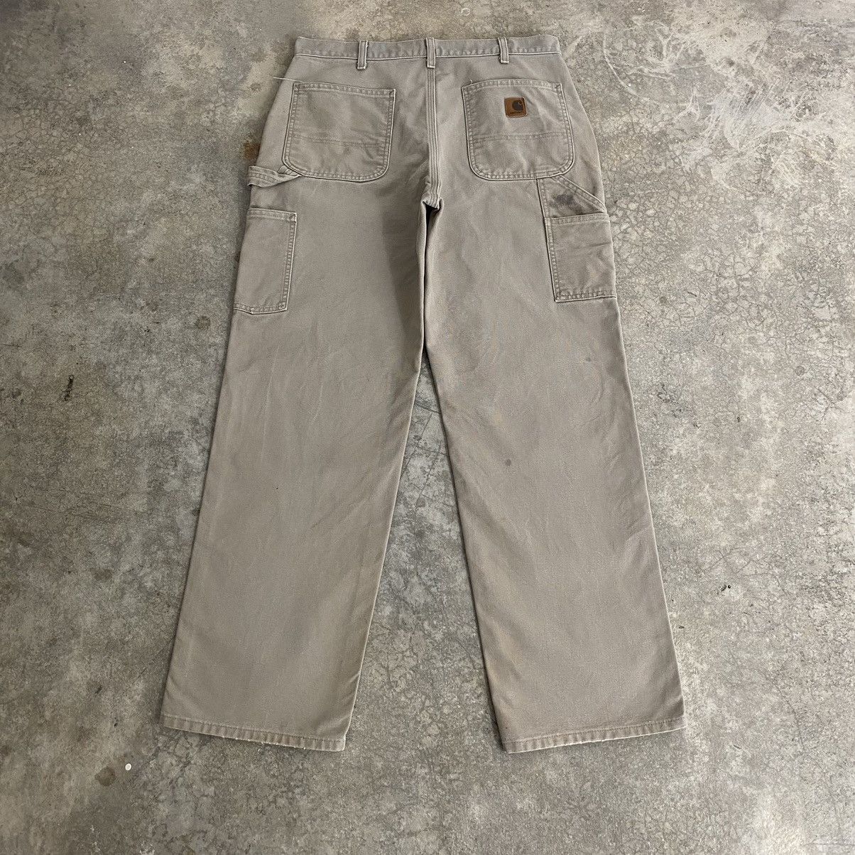 Carhartt × Vintage Vintage Carhartt Desert Grey Carpenter Workwear Pants Size US 33 - 14 Thumbnail