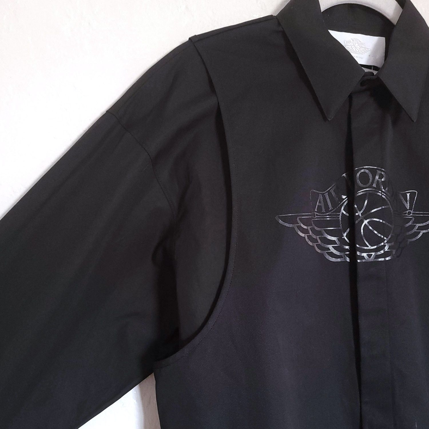 Jordan Brand × Nike Jordan Nike Air Long Sleeve Snap Button Shirt Jacket $590 Size US M / EU 48-50 / 2 - 6 Thumbnail