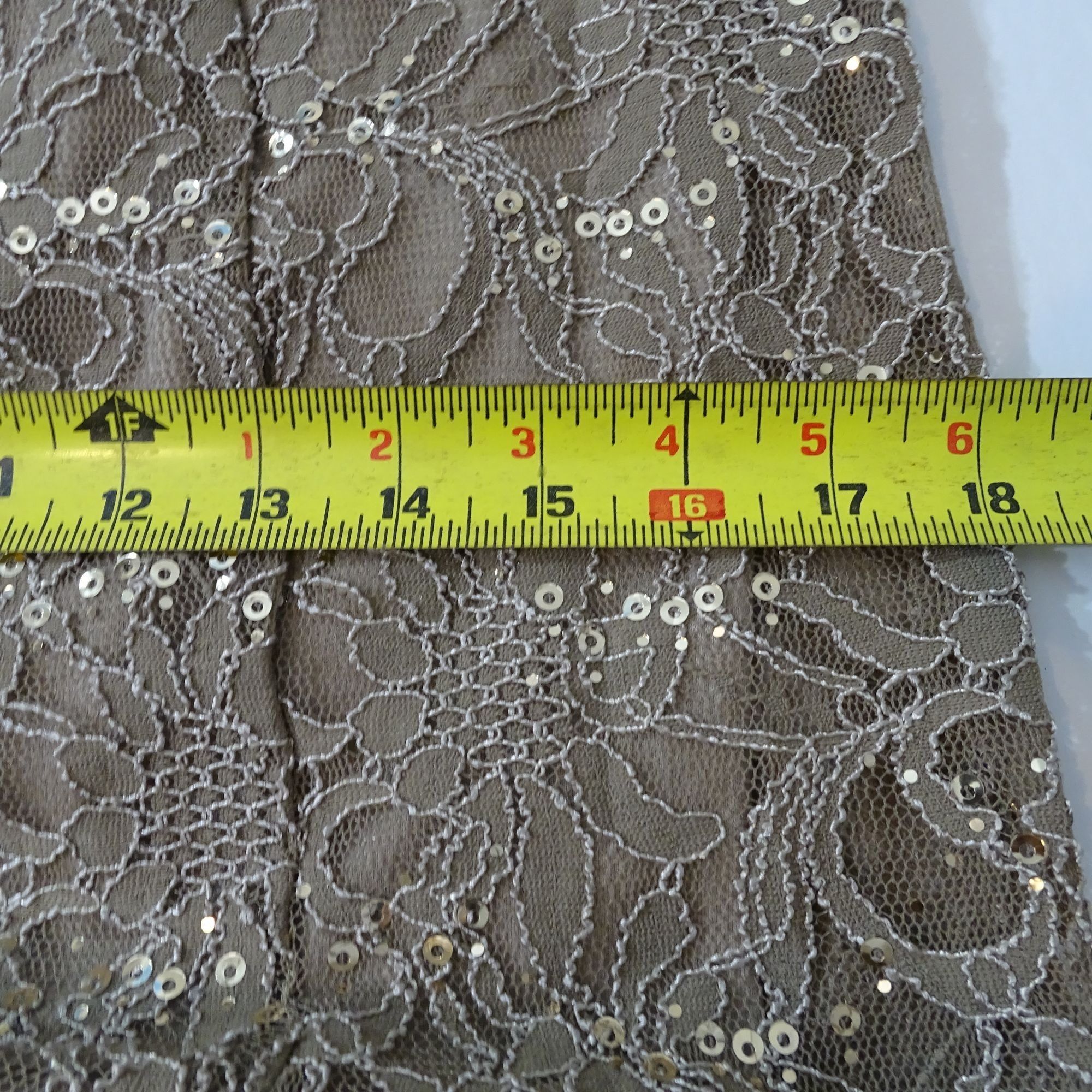 Vintage Vintage Ursula Of Switzerland Tan Lace Sleeveless Formal 14 Size XL / US 12-14 / IT 48-50 - 14 Thumbnail