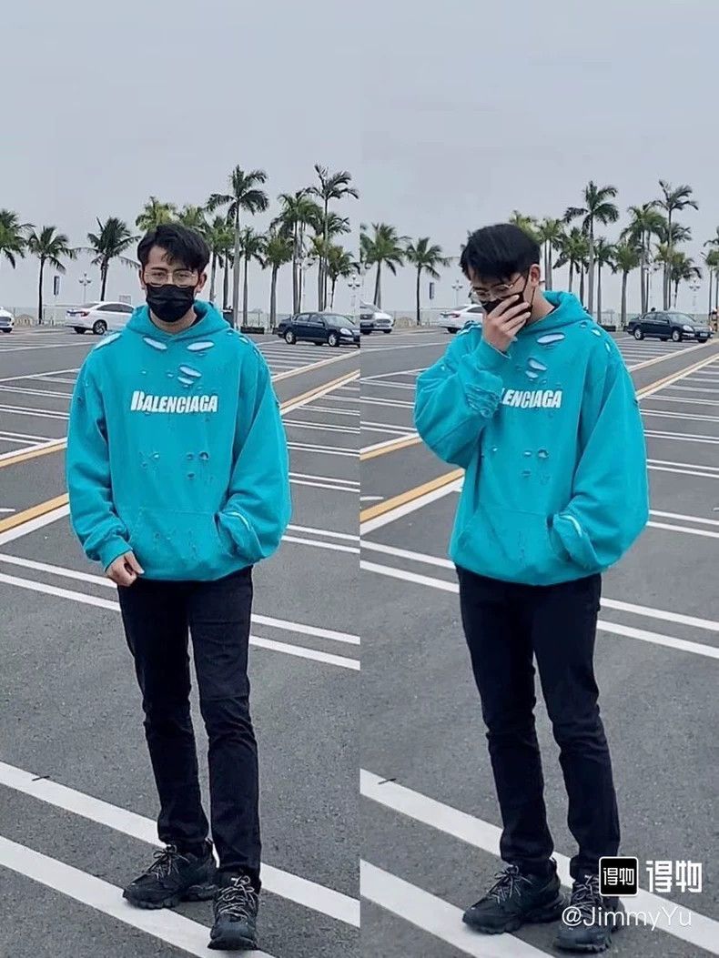 Balenciaga Balenciaga Vandal Hoodie Size US XS / EU 42 / 0 - 5 Thumbnail