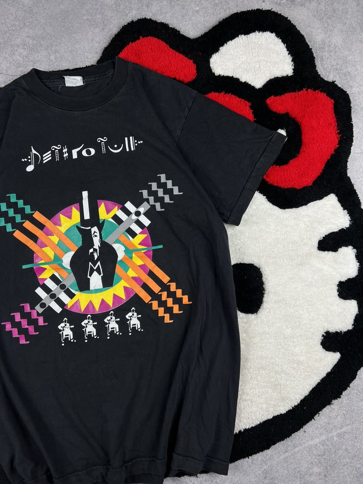 Band Tees Vintage Jethro Tull 1990’s Retro Band Faded Tee Shirt Size US L / EU 52-54 / 3 - 3 Thumbnail
