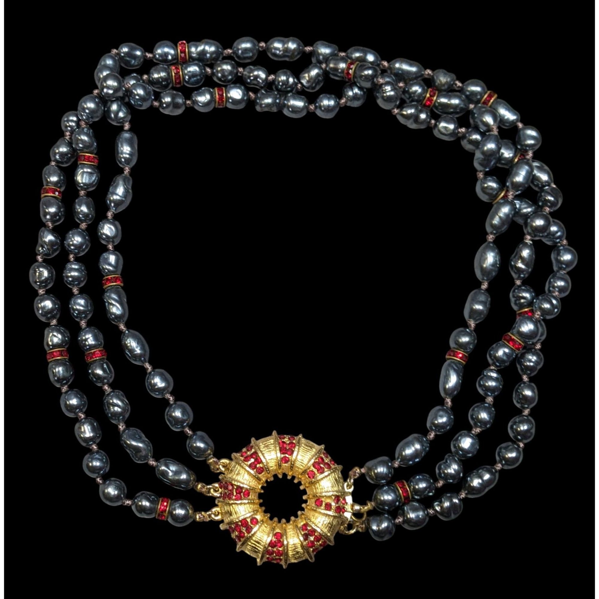 Other Vintage Elegant Freshwater Pearl Necklace With Red Gems and Size ONE SIZE - 1 Thumbnail