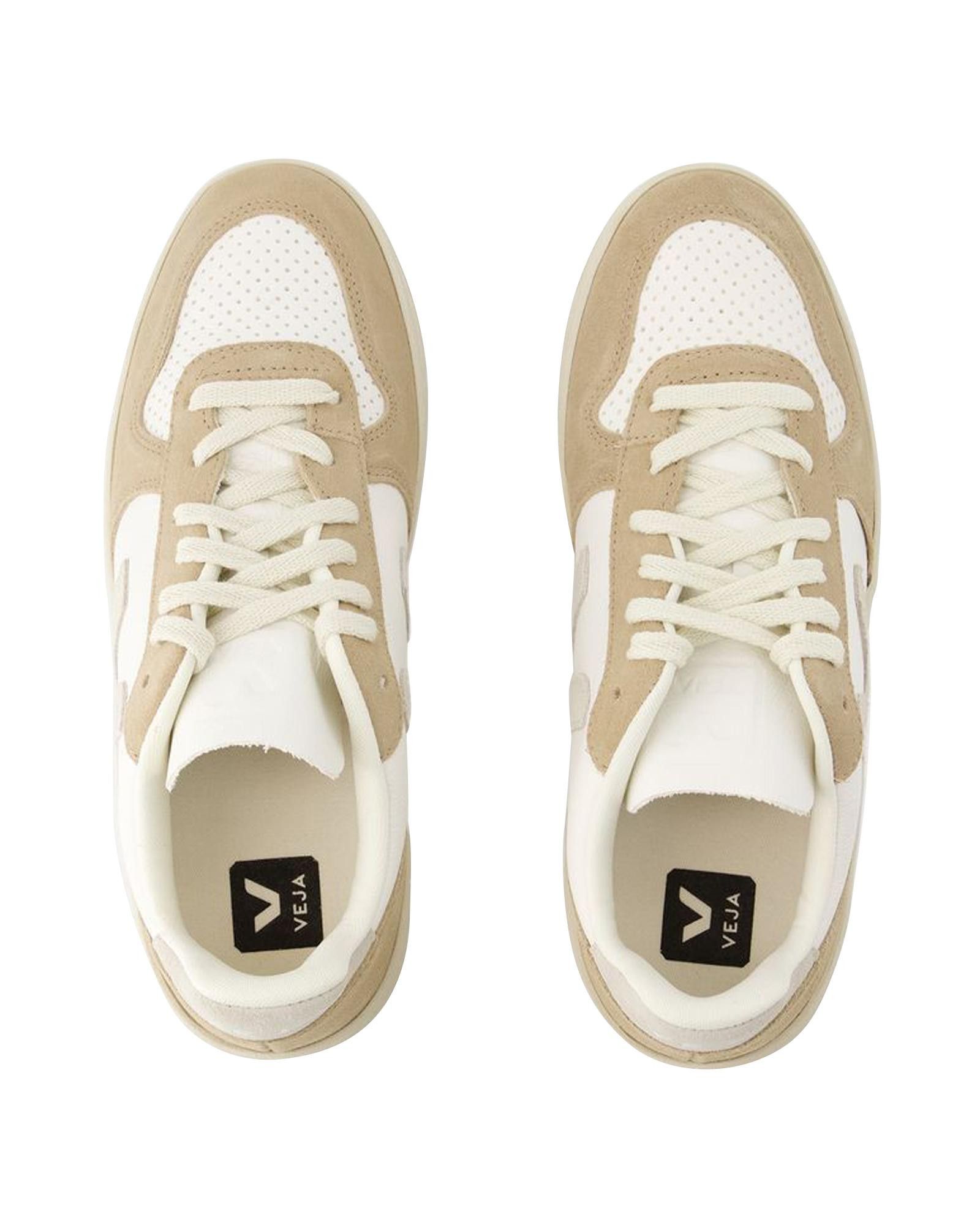 image of Veja White Leather Sneakers With Top Laces And Round Toe, Men's (Size 11)