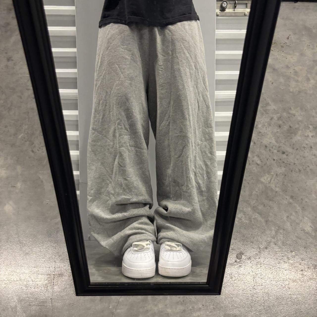 Japanese Brand × Vintage Crazy Vintage Y2K/2000s Baggy Light Grey Streetwear Essential Sweatpants! Size US 34 / EU 50 - 1 Thumbnail
