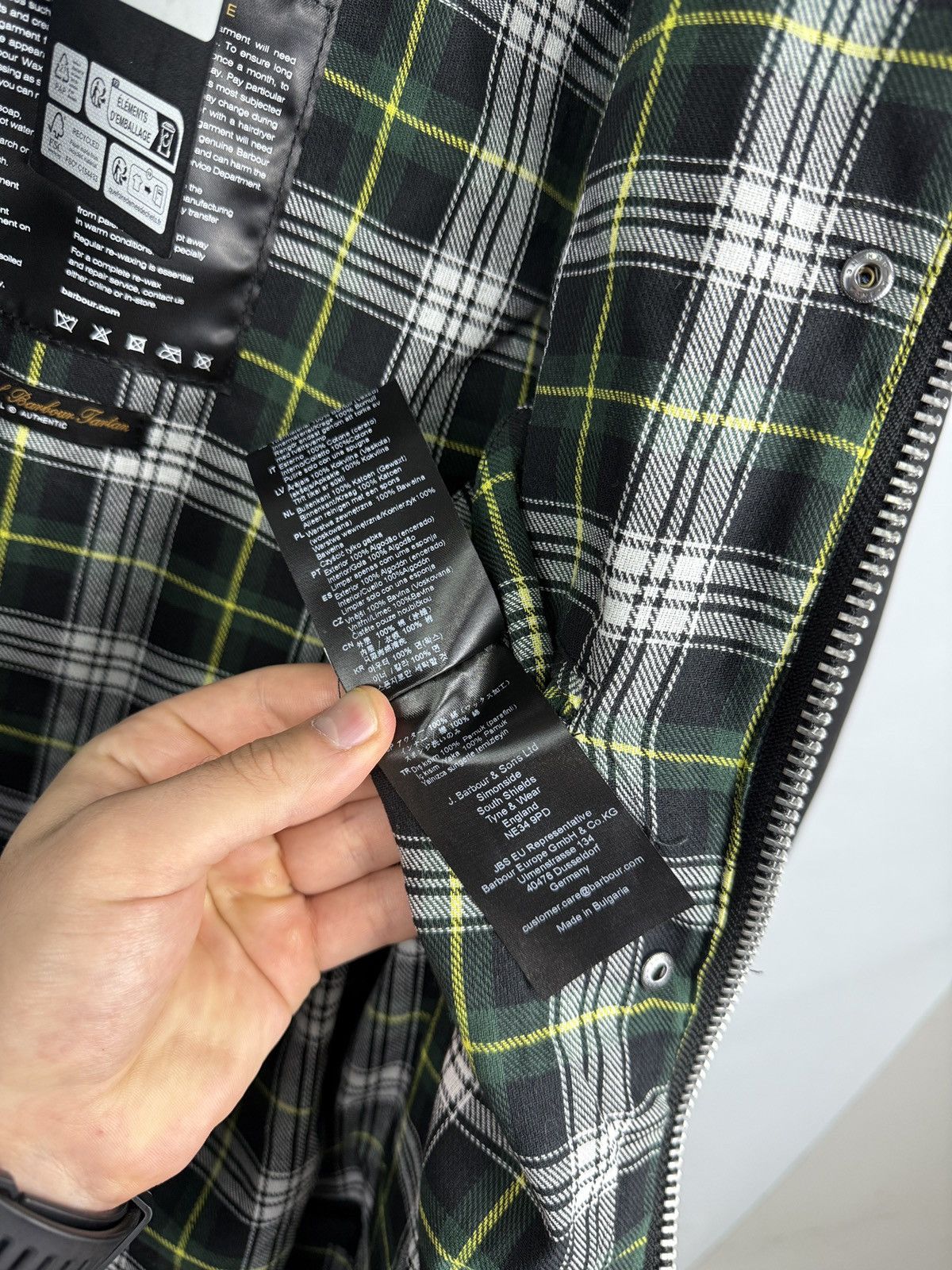 Barbour 🏴󠁧󠁢󠁥󠁮󠁧󠁿❗️NEW Barbour International A7 Wax Jacket Reflective Retro Size US S / EU 44-46 / 1 - 17 Thumbnail