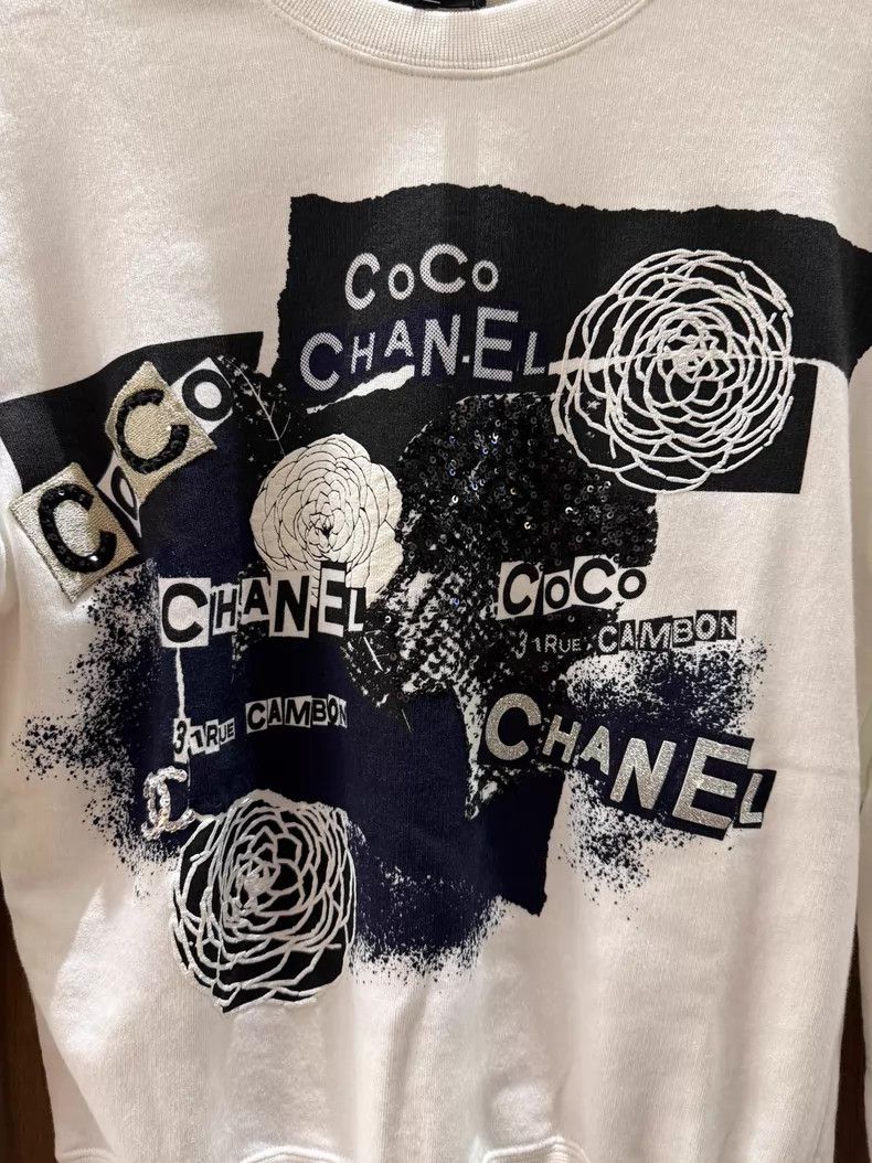 Chanel Chanel Camelia graffiti sweatshirt Size S / US 4 / IT 40 - 3 Thumbnail
