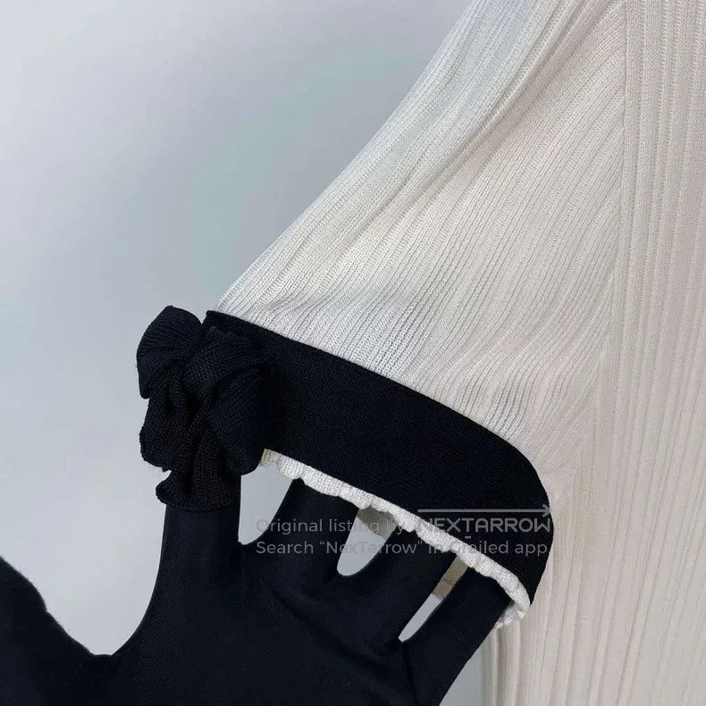 Chanel Chanel Knitted dress with black and white bow Size XS / US 0-2 / IT 36-38 - 8 Thumbnail
