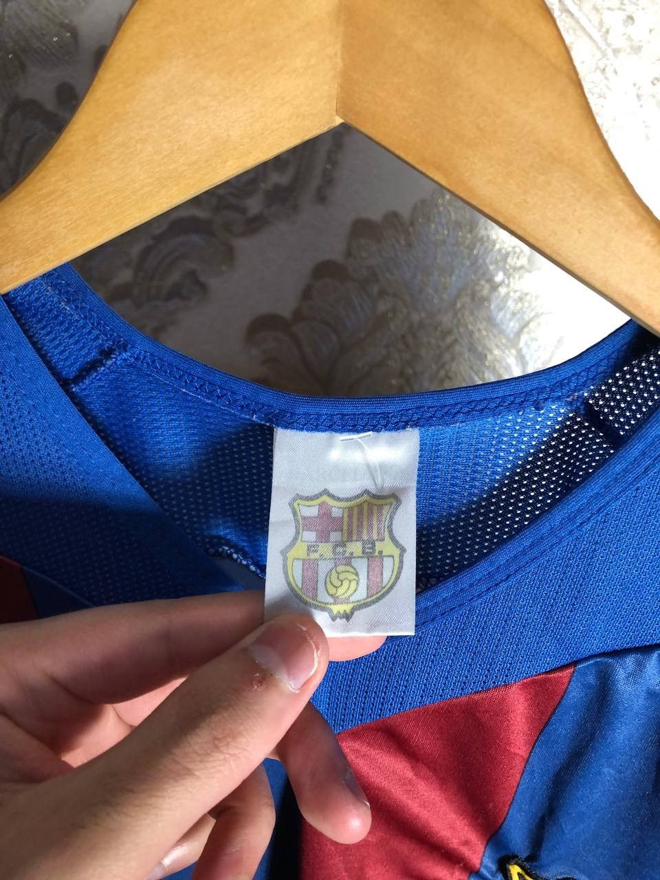 Vintage VERY RARE FC BARCELONA SPAIN RETRO SOCCER JERSEY BLOKE 90s Size US XL / EU 56 / 4 - 4 Thumbnail