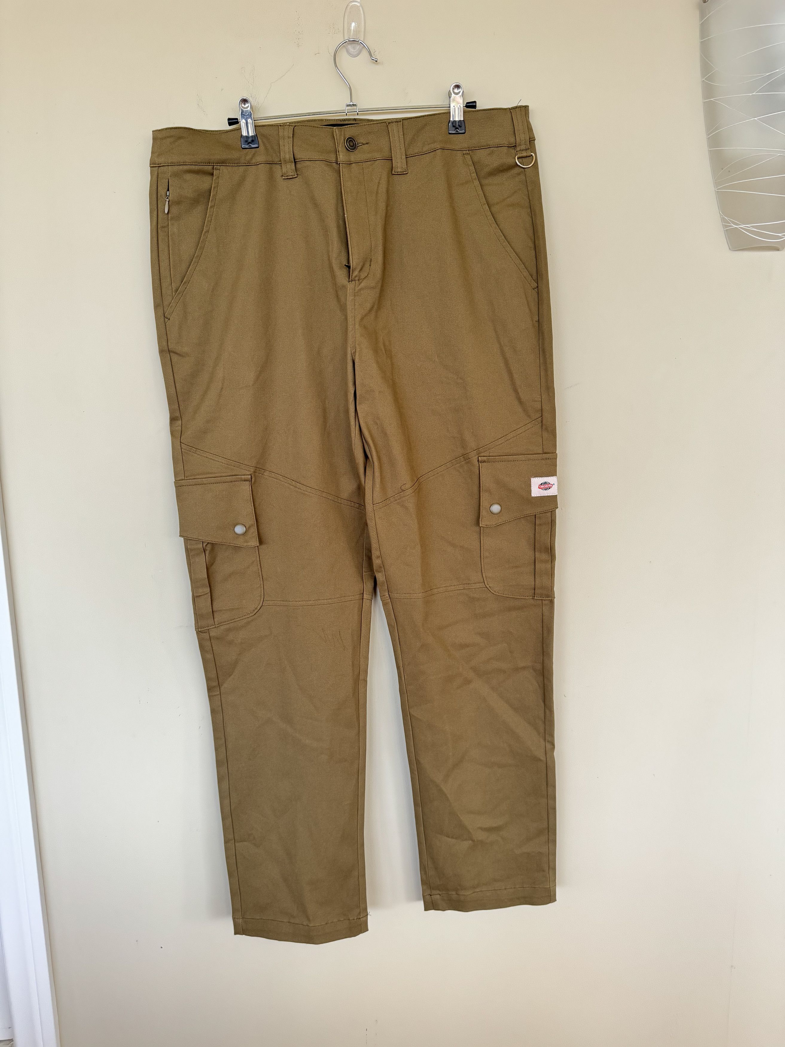 image of Vintage Circulate Cargo Pants in Brown, Men's (Size 34)