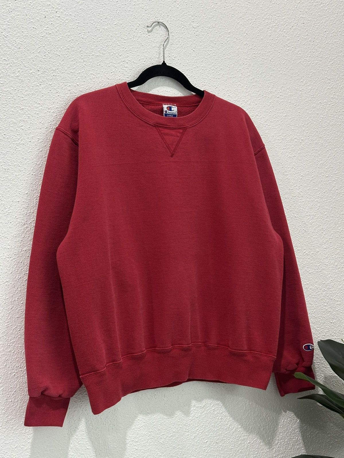 Champion Vintage 90s Champion Maroon Blank Crewneck Size Large Size US L / EU 52-54 / 3 - 8 Thumbnail
