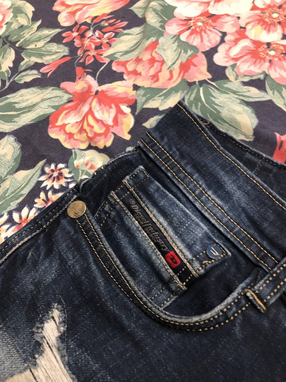 Diesel denim shorts streetwear DIESEL Vintage crazy Y2K Size US 30 / EU 46 - 11 Thumbnail
