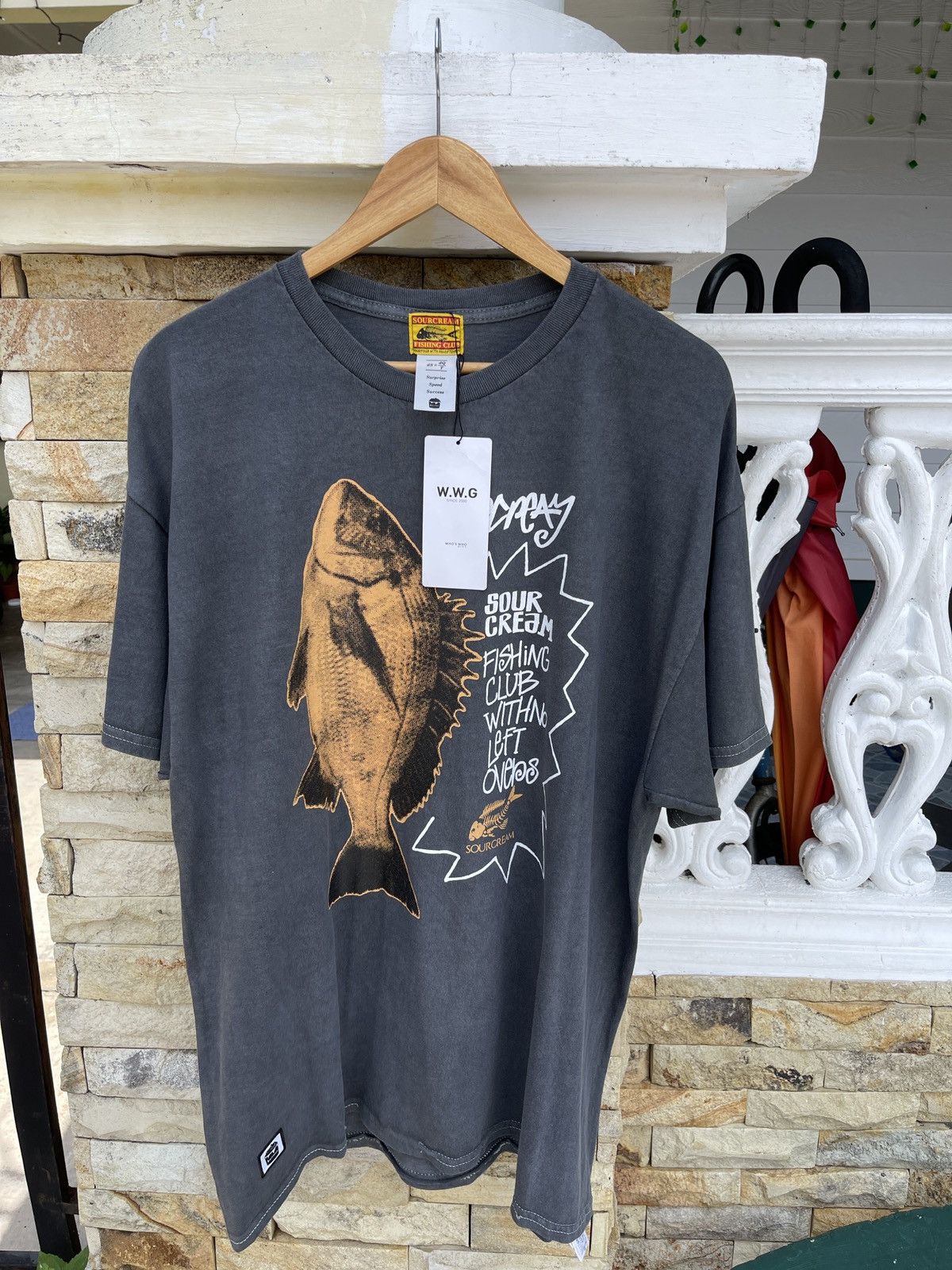 Japanese Brand Rare🔥SOUR CREAM Like Stussy Tee Size US XL / EU 56 / 4 - 1 Thumbnail
