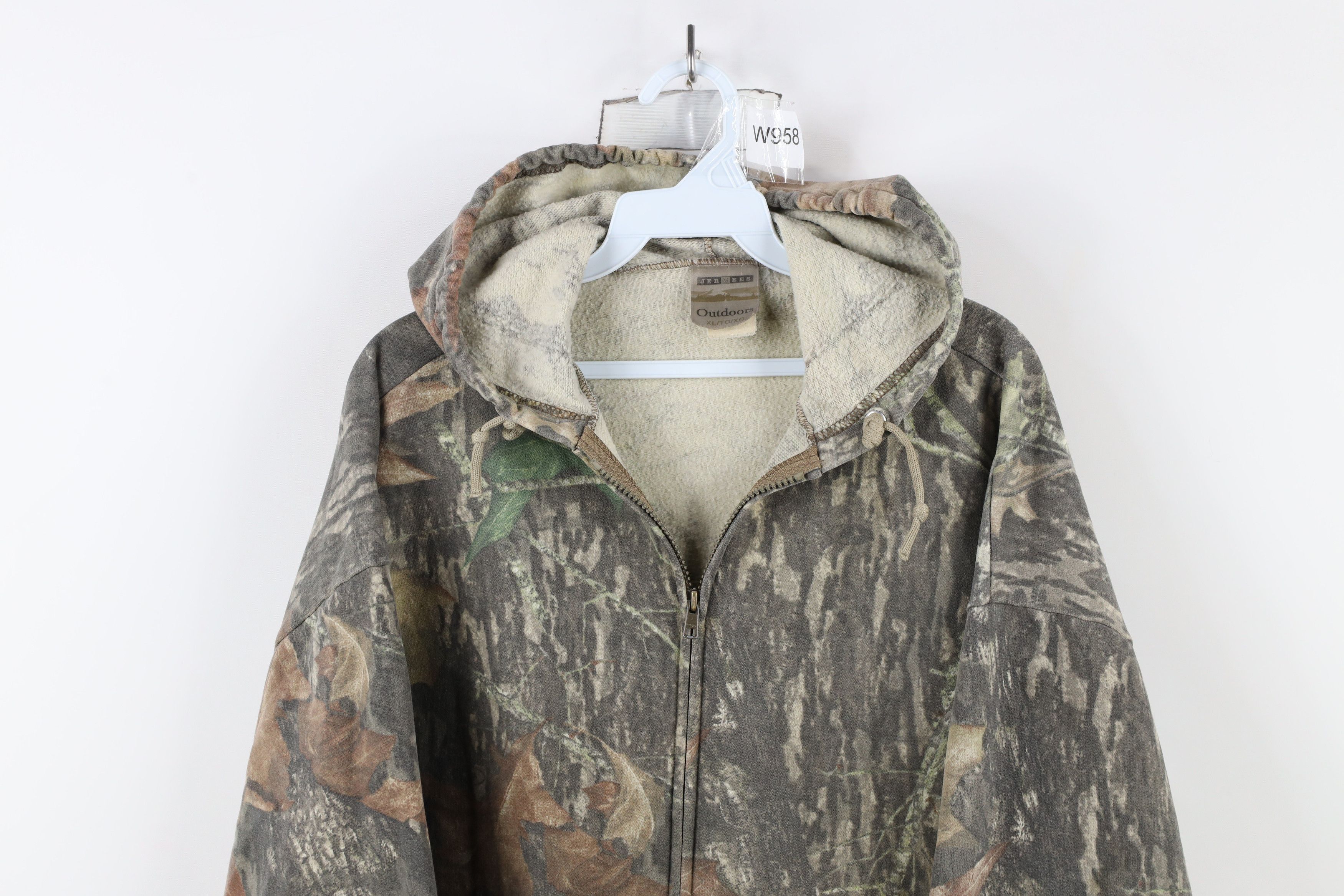 Vintage Vintage 90s Jerzees Mossy Oak Camouflage Full Zip Sweatshirt Size US XL / EU 56 / 4 - 2 Thumbnail
