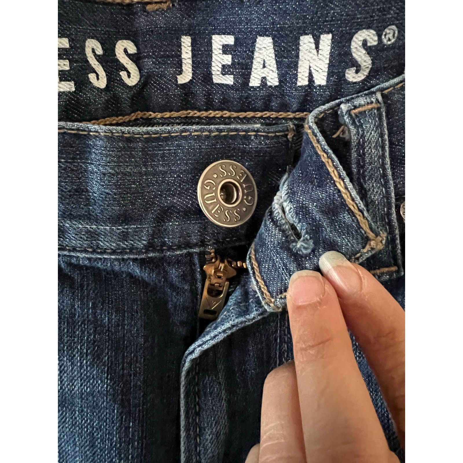 Guess Mens Jeans 31 x 32 Lincoln Slim Straight Leg Faded Whiskered Size US 31 - 5 Thumbnail