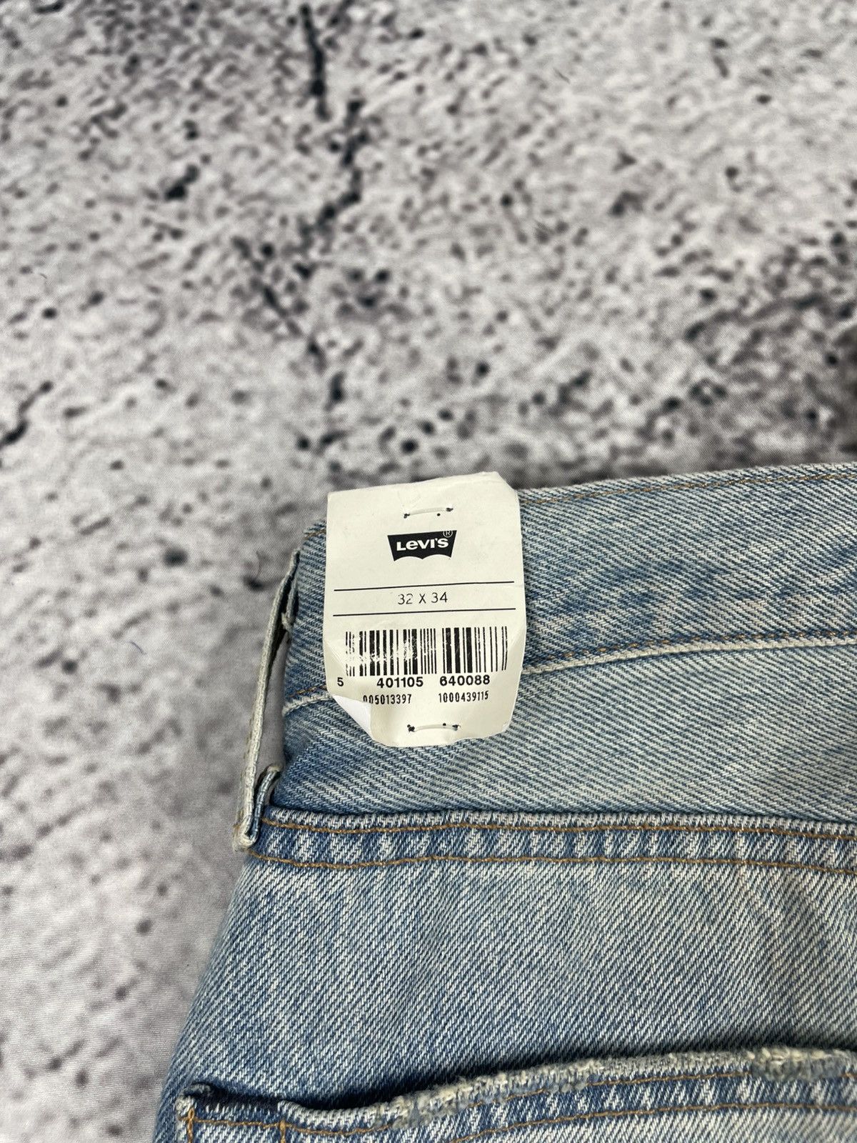 Levi's Levi’s 501 150th W32 L34 Destroyed Jeans Blue Straight Fit Size US 34 / EU 50 - 20 Thumbnail