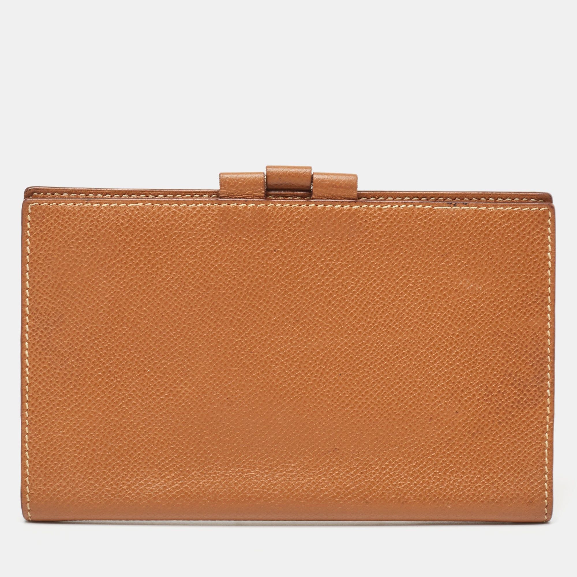 image of Hermes Gold Courchevel Leather Globe-Trotter Mini Agenda Cover in Brown, Women's