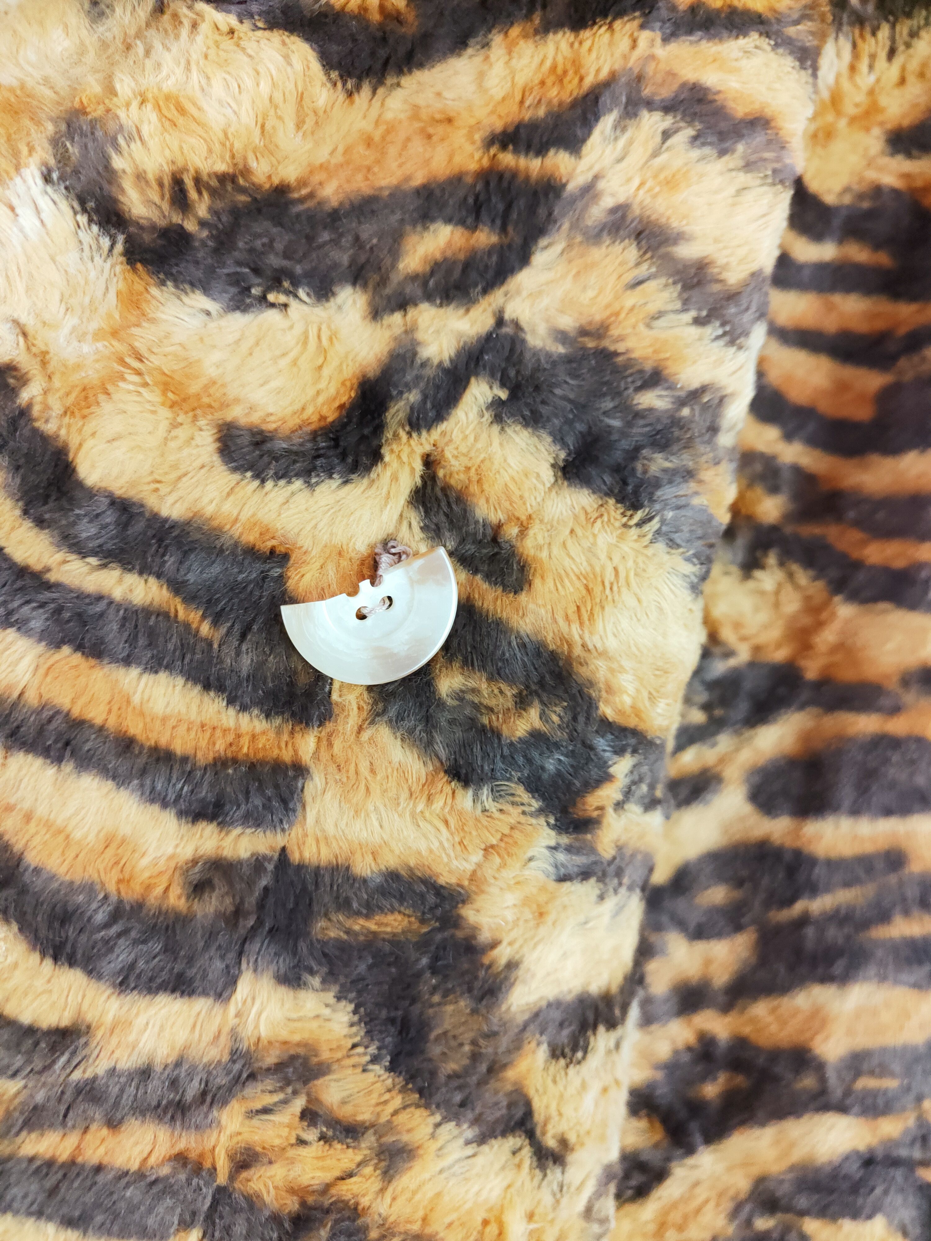 Dolce & Gabbana × Vintage Dolce & Gabbana Brown Fur Peacoat Size L / US 10 / IT 46 - 2 Thumbnail