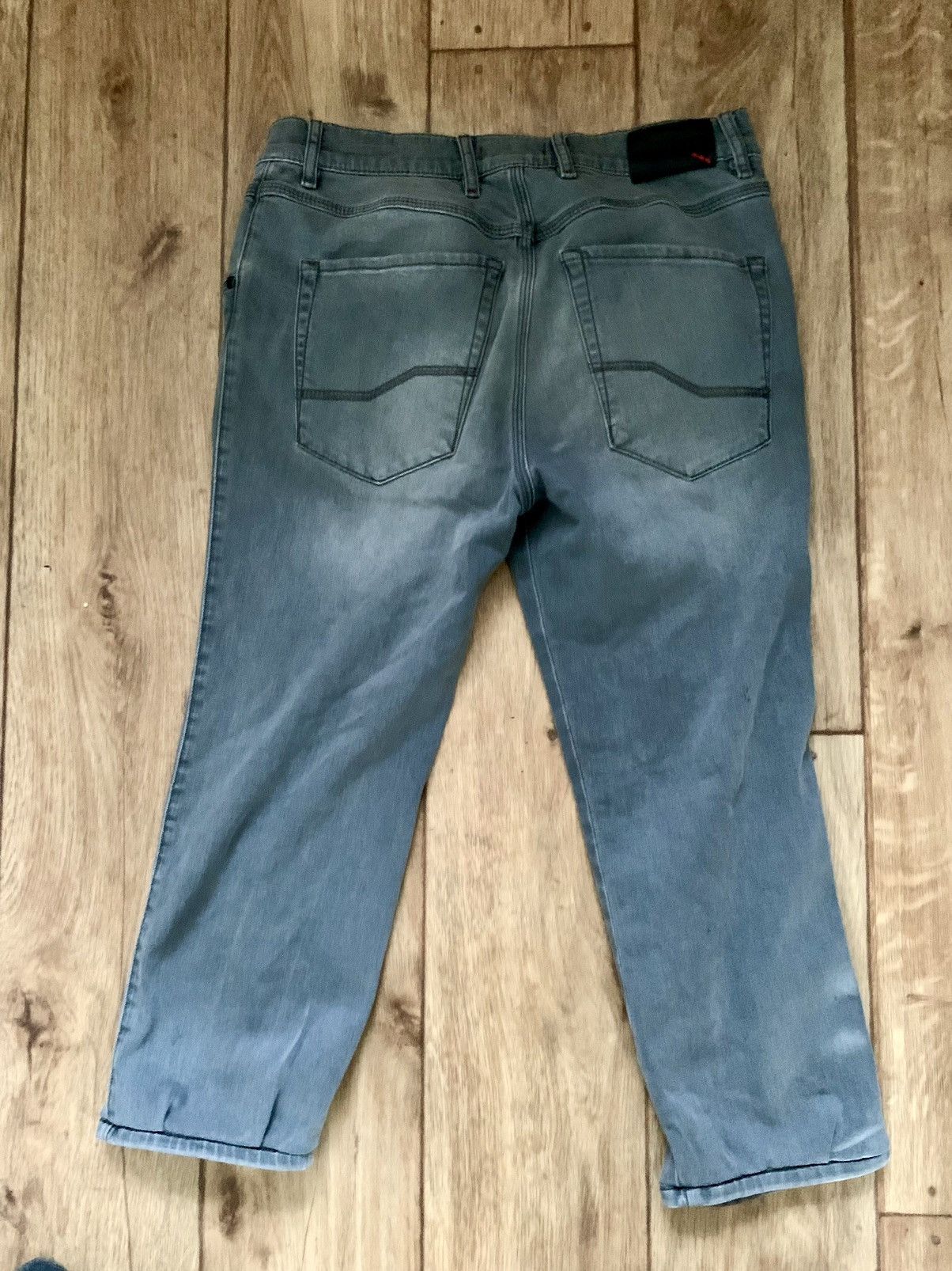 Bugatti × Designer Bugatti 'Flex City' Grey Men's Jeans Distressed Light Grey Denim Designer Classic Style Size US 30 / EU 46 - 7 Thumbnail