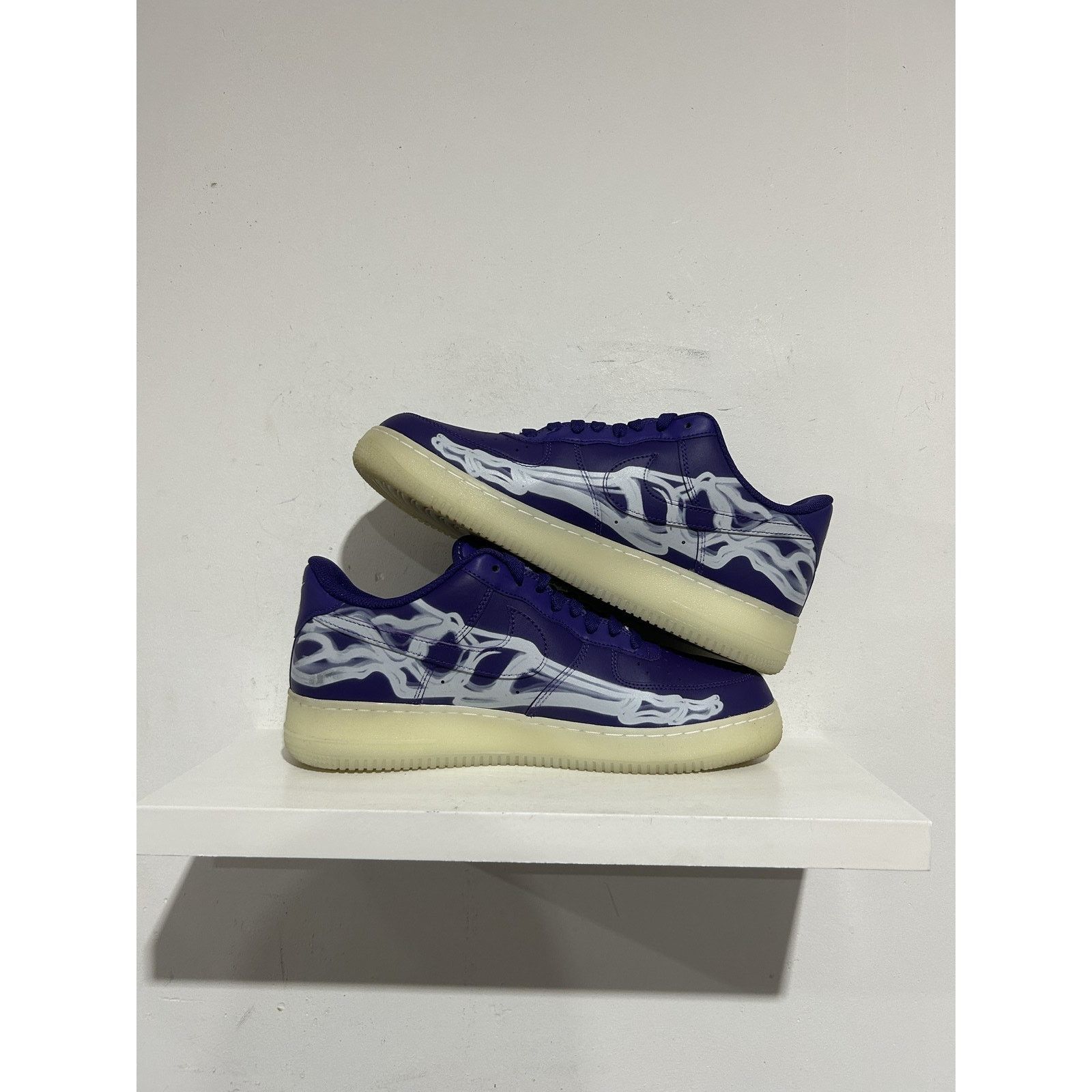 Nike NIKE AIR FORCE 1 LOW PURPLE SKELETON SIZE 11 PREOWNED Size US 11 / EU 44 - 4 Thumbnail