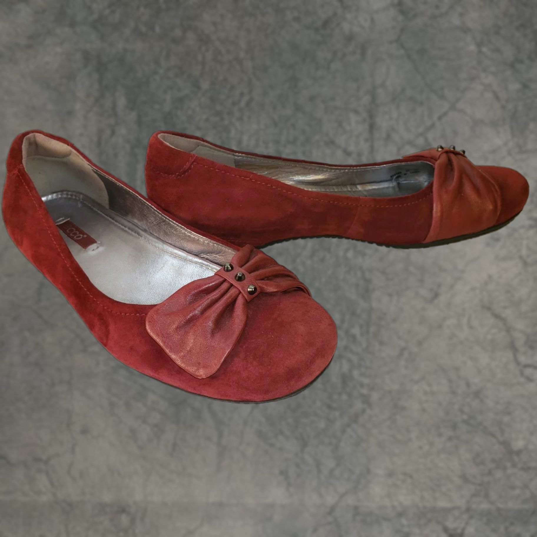 Ecco Ecco Bouillon Bow Red Suede Slip On Ballet Flats Womens 7.5 EU 38 Size US 8 / IT 38 - 1 Thumbnail