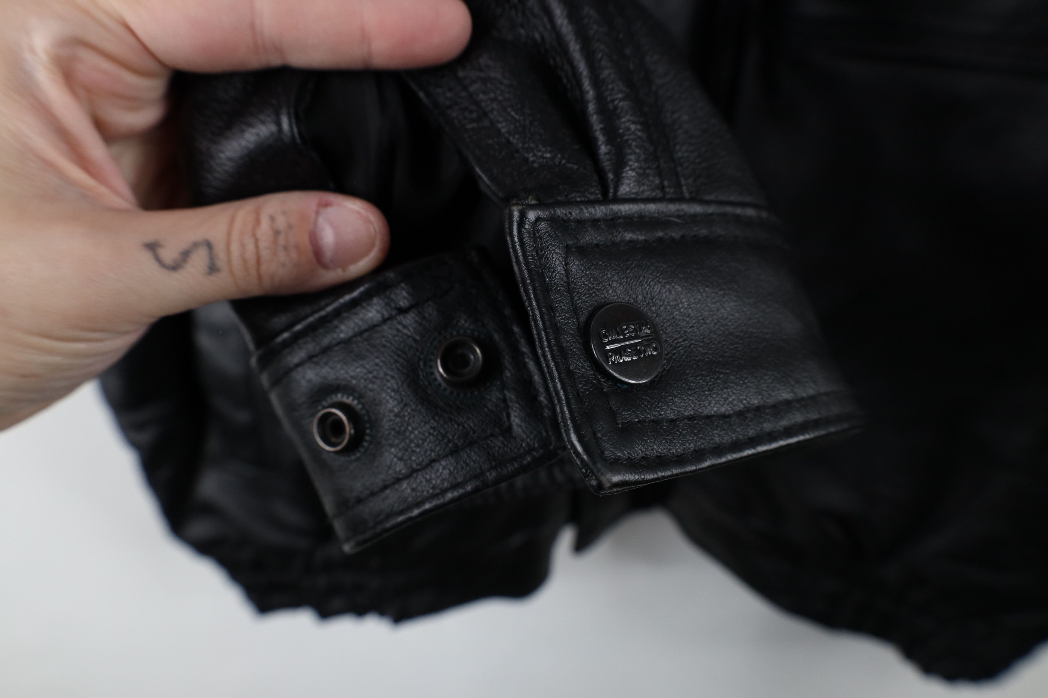 Vintage Vintage 90s Streetwear Leather Flight Bomber Jacket Black Size US L / EU 52-54 / 3 - 8 Thumbnail