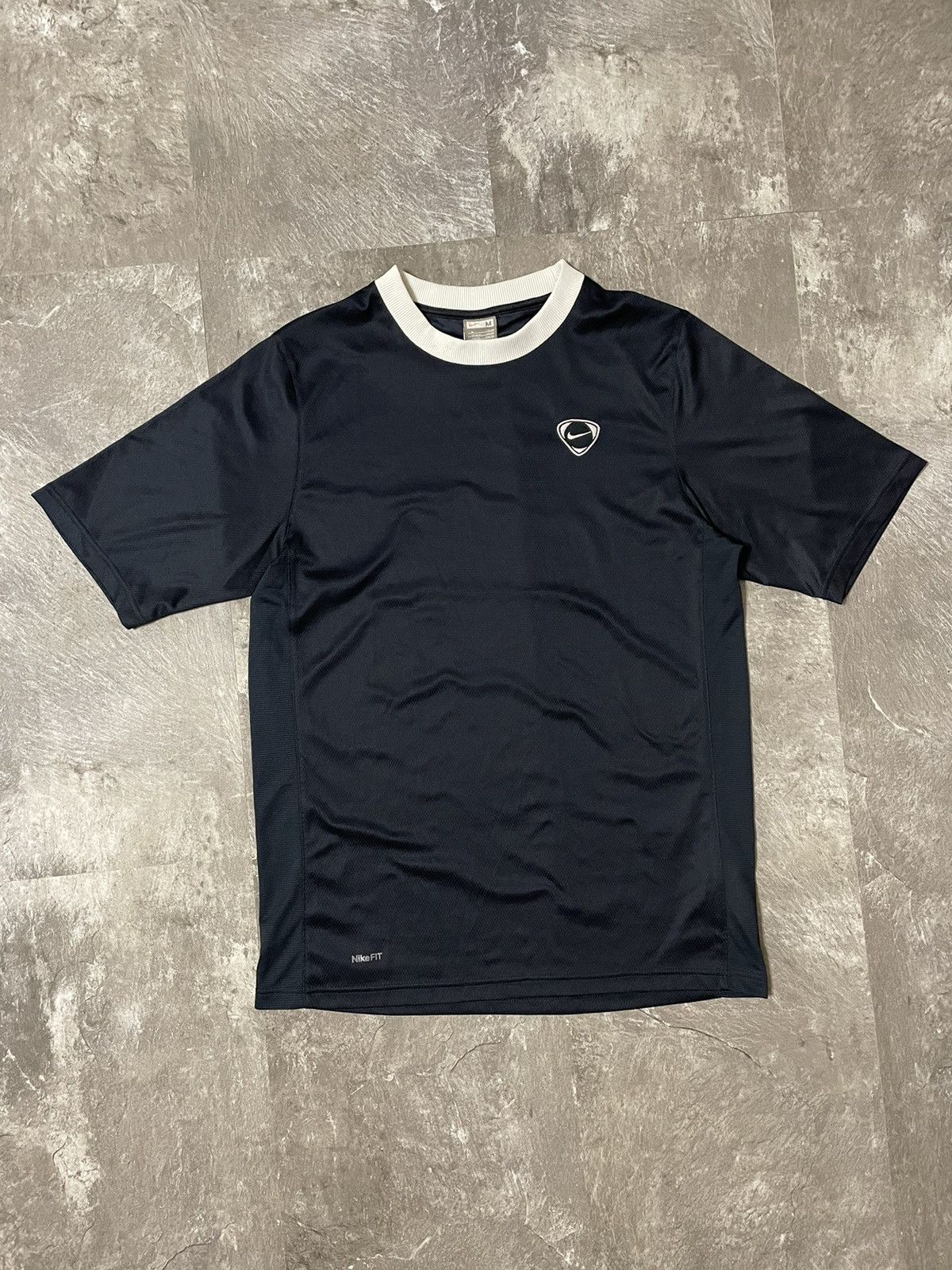Nike Vintage Nike T Shirt Y2k Swoosh Drill Streetwear Size US M / EU 48-50 / 2 - 1 Thumbnail