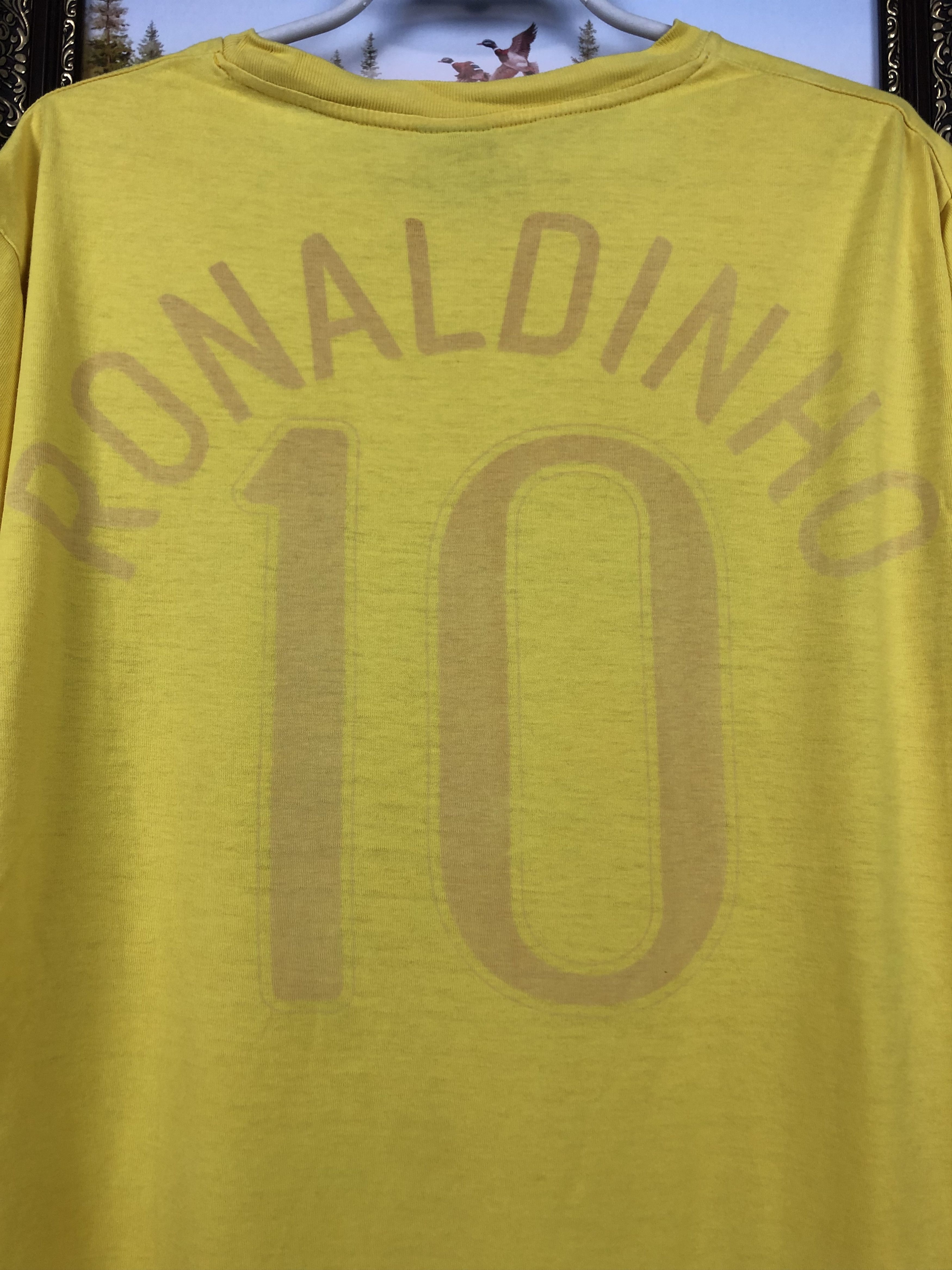 Nike Vintage Brazil Train Football Shirt #10 Ronaldinho Rare Size US XL / EU 56 / 4 - 13 Thumbnail